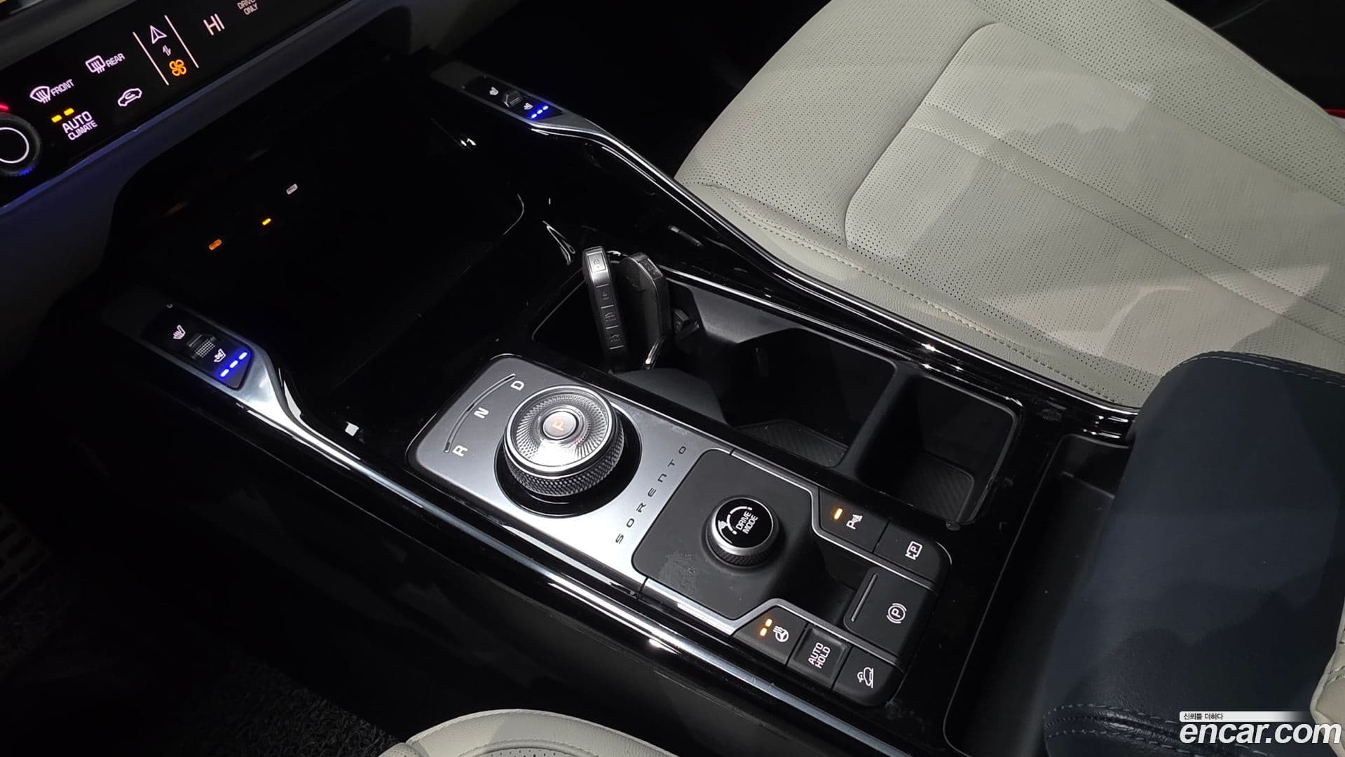 Main__Slider__Photo:Sorento Kia 2024.2-8