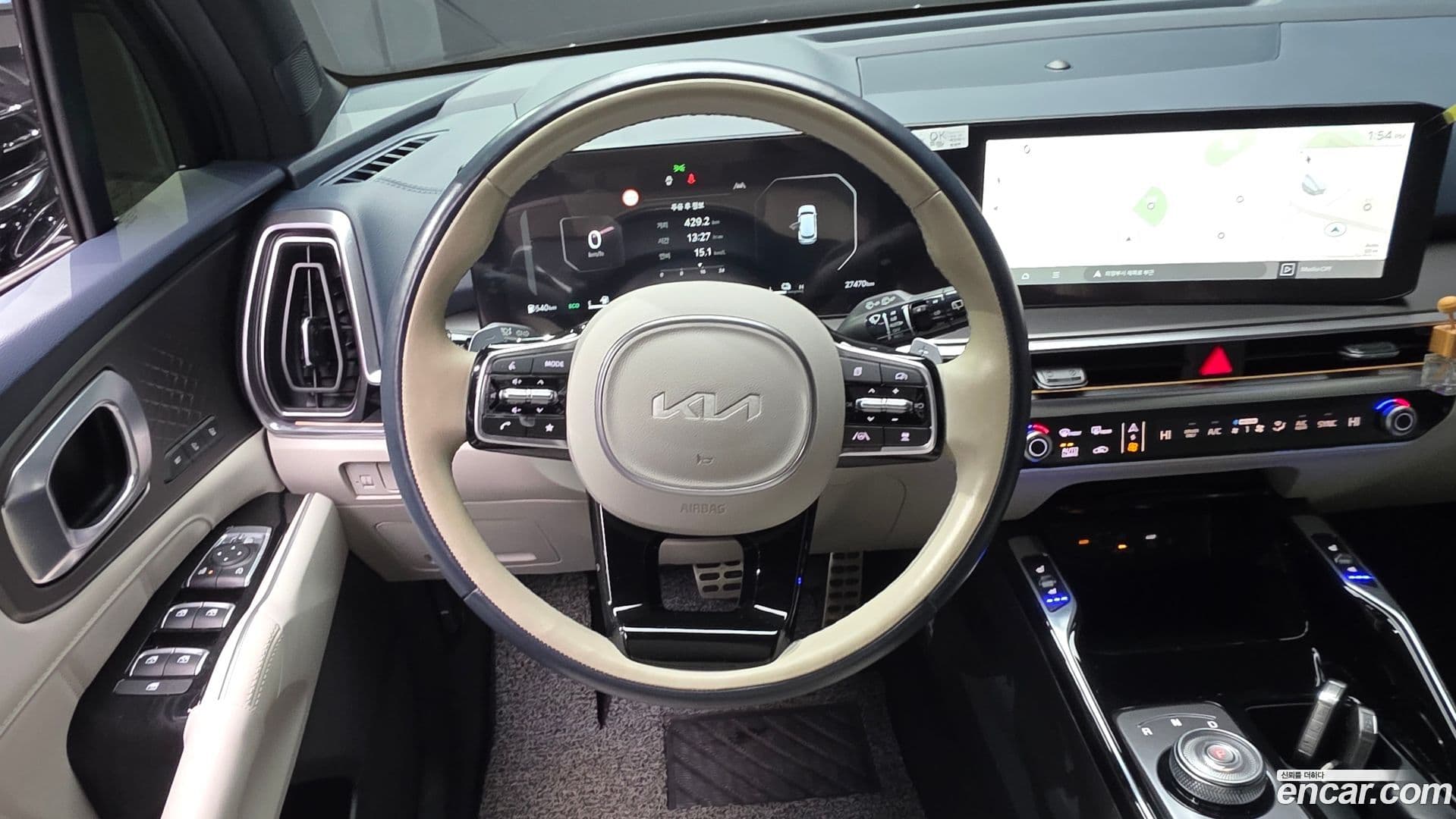 Main__Slider__Photo:Sorento Kia 2024.2-12