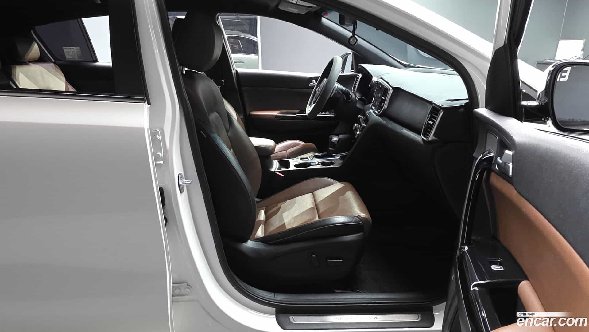 Sportage Kia 2018.9-OPTION-015