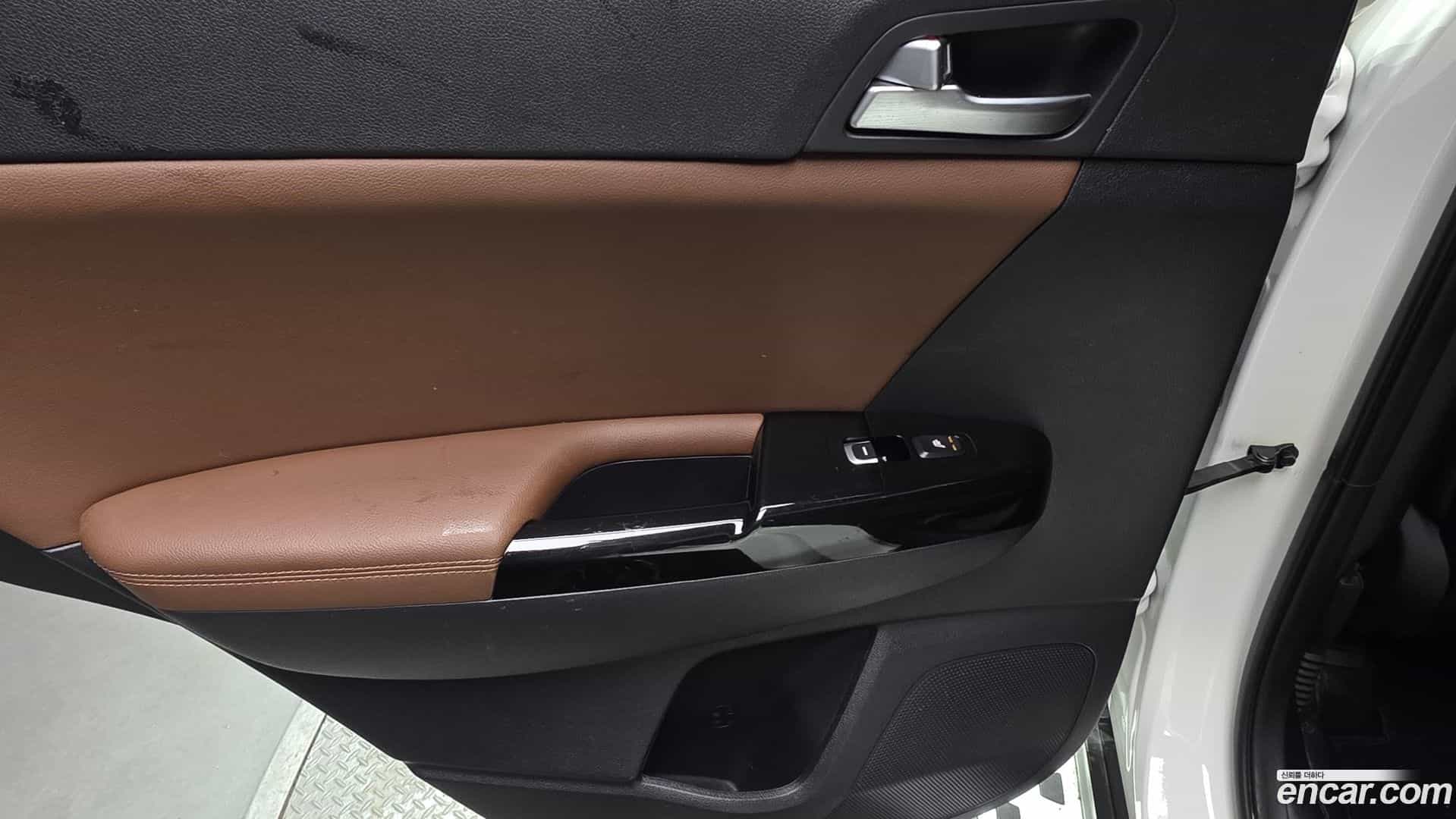 Sportage Kia 2018.9-OPTION-022