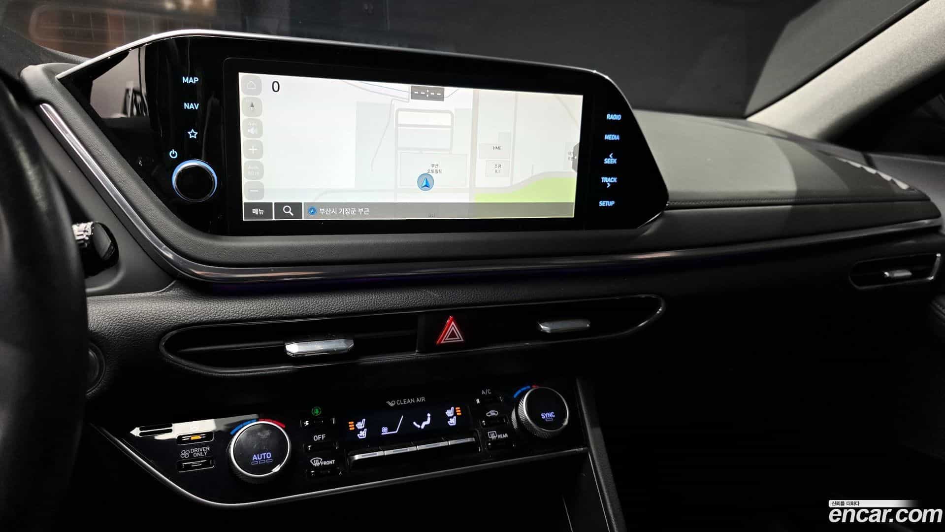 Sonata Hyundai 2022.2-OPTION-019