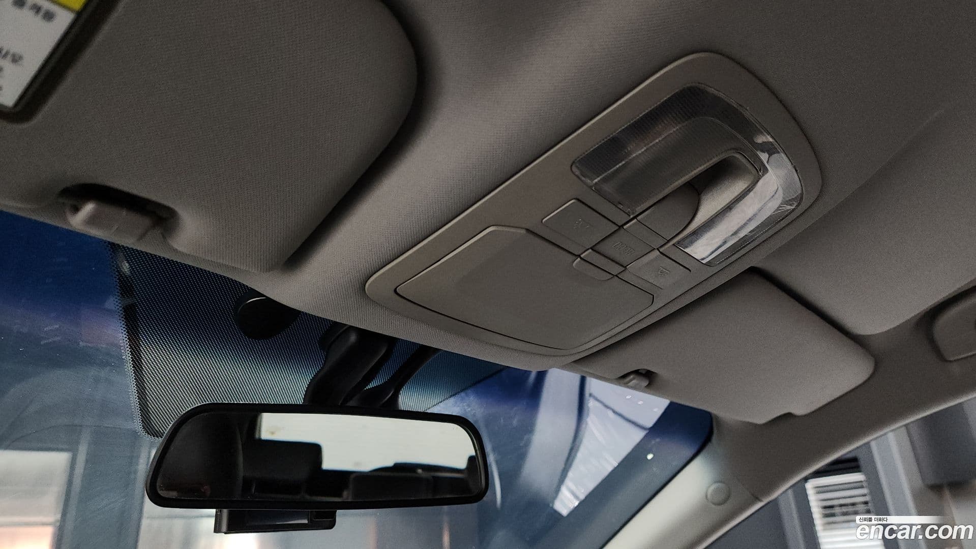 Main__Slider__Photo:KORANDO KG_Mobility_Ssangyong 2016.2-18