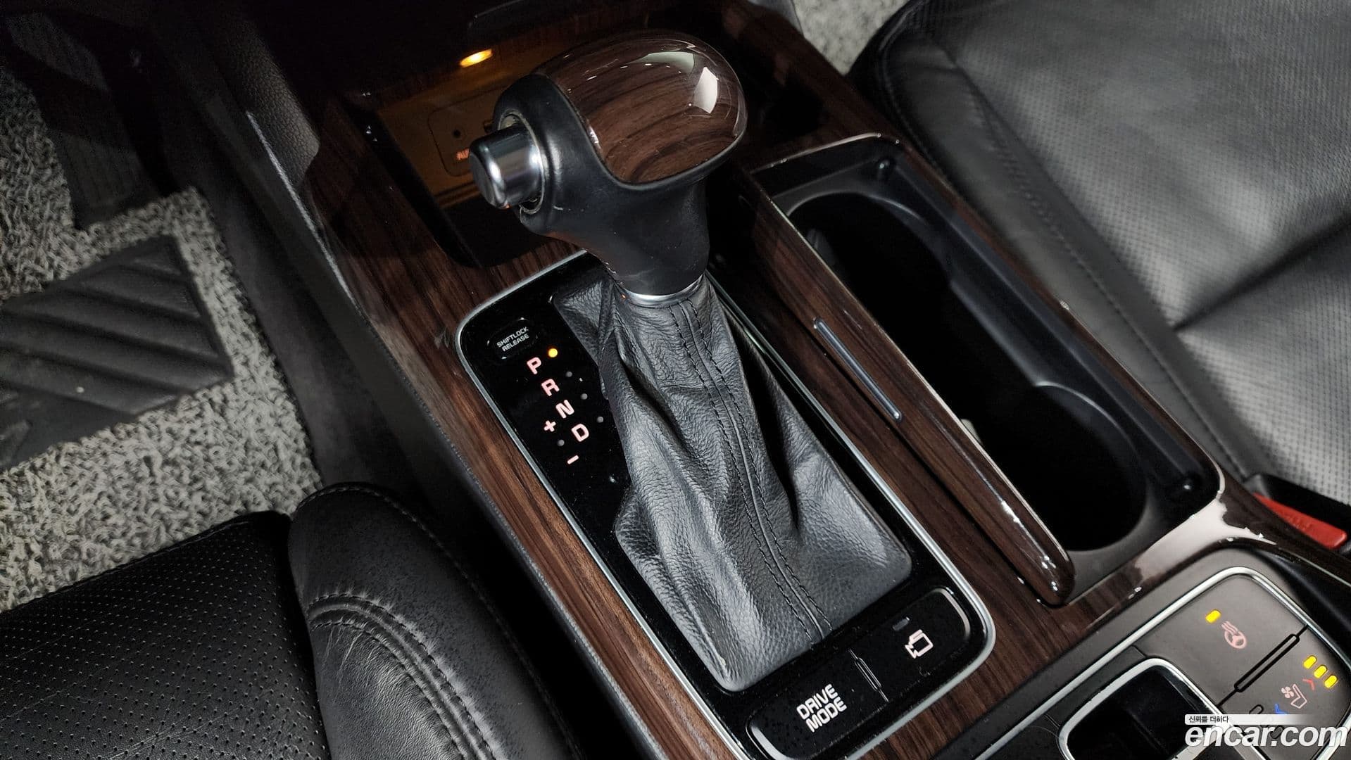 Main__Slider__Photo:K7 Kia 2014.8-8