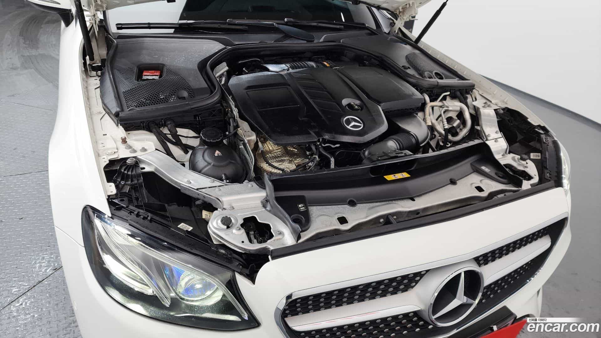 E-Class Mercedes-Benz 2018.10-INNER-006