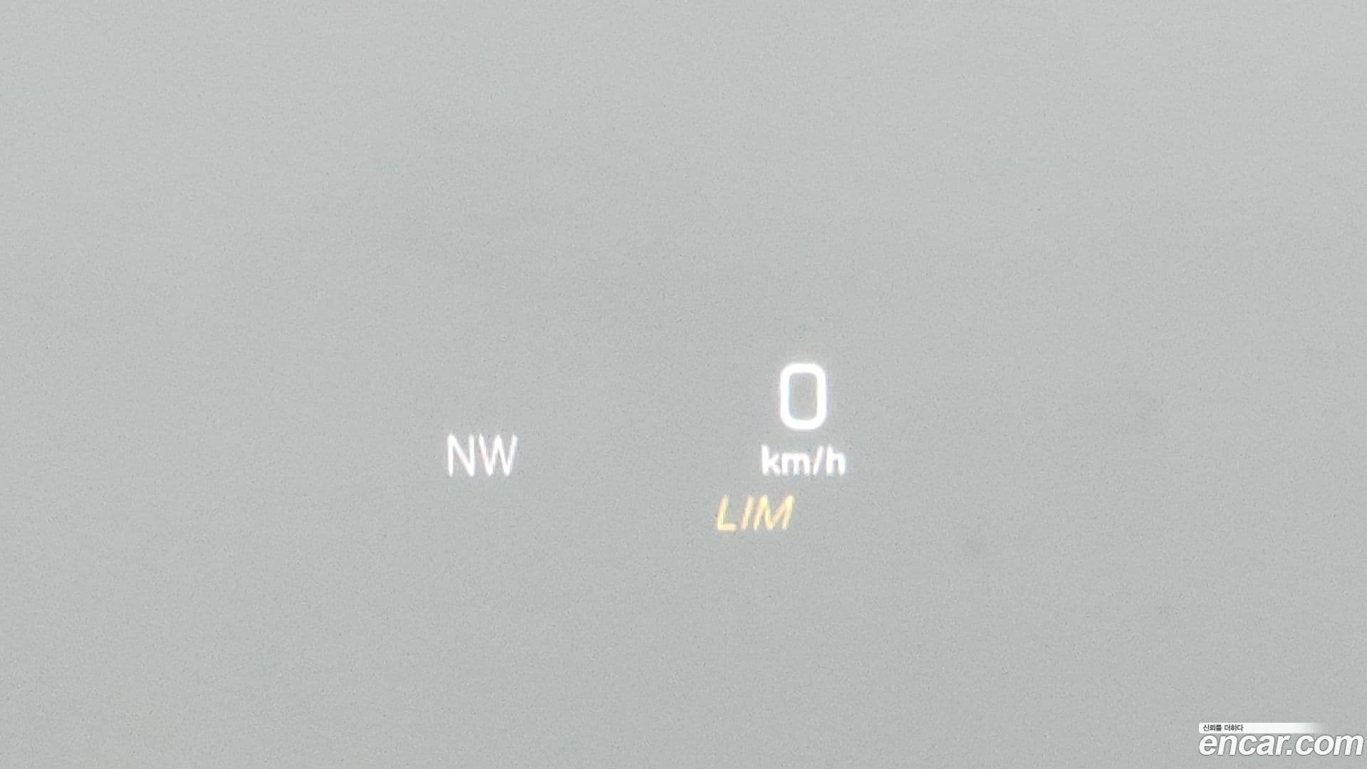 Main__Slider__Photo:E-Class Mercedes-Benz 2018.10-17