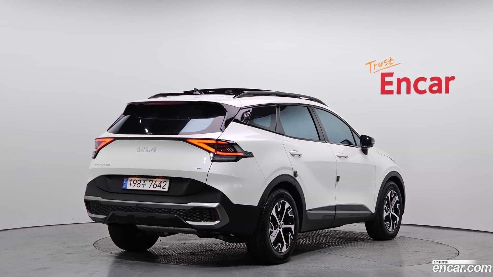 Sportage Kia 2022.7-OUTER-002