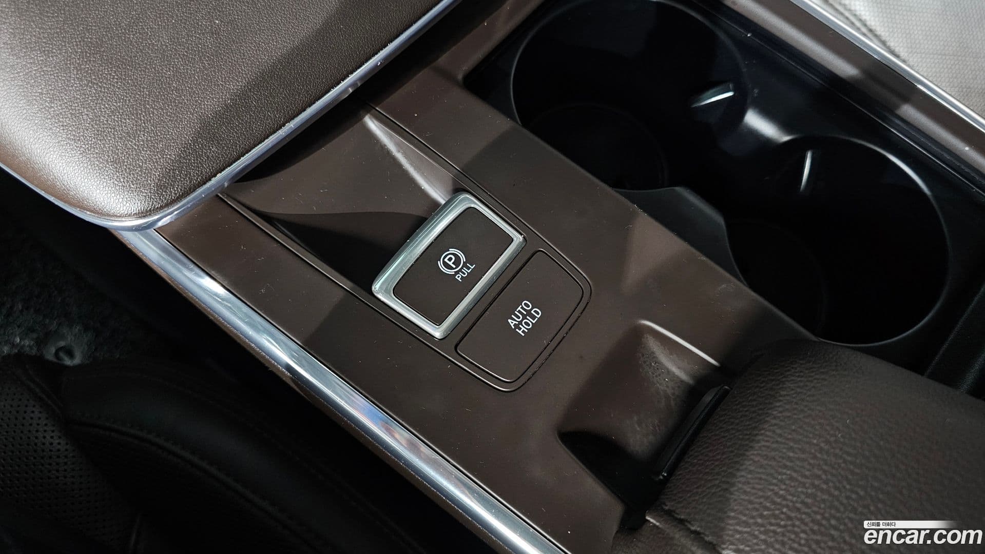 Main__Slider__Photo:Grandeur Hyundai 2022.1-18