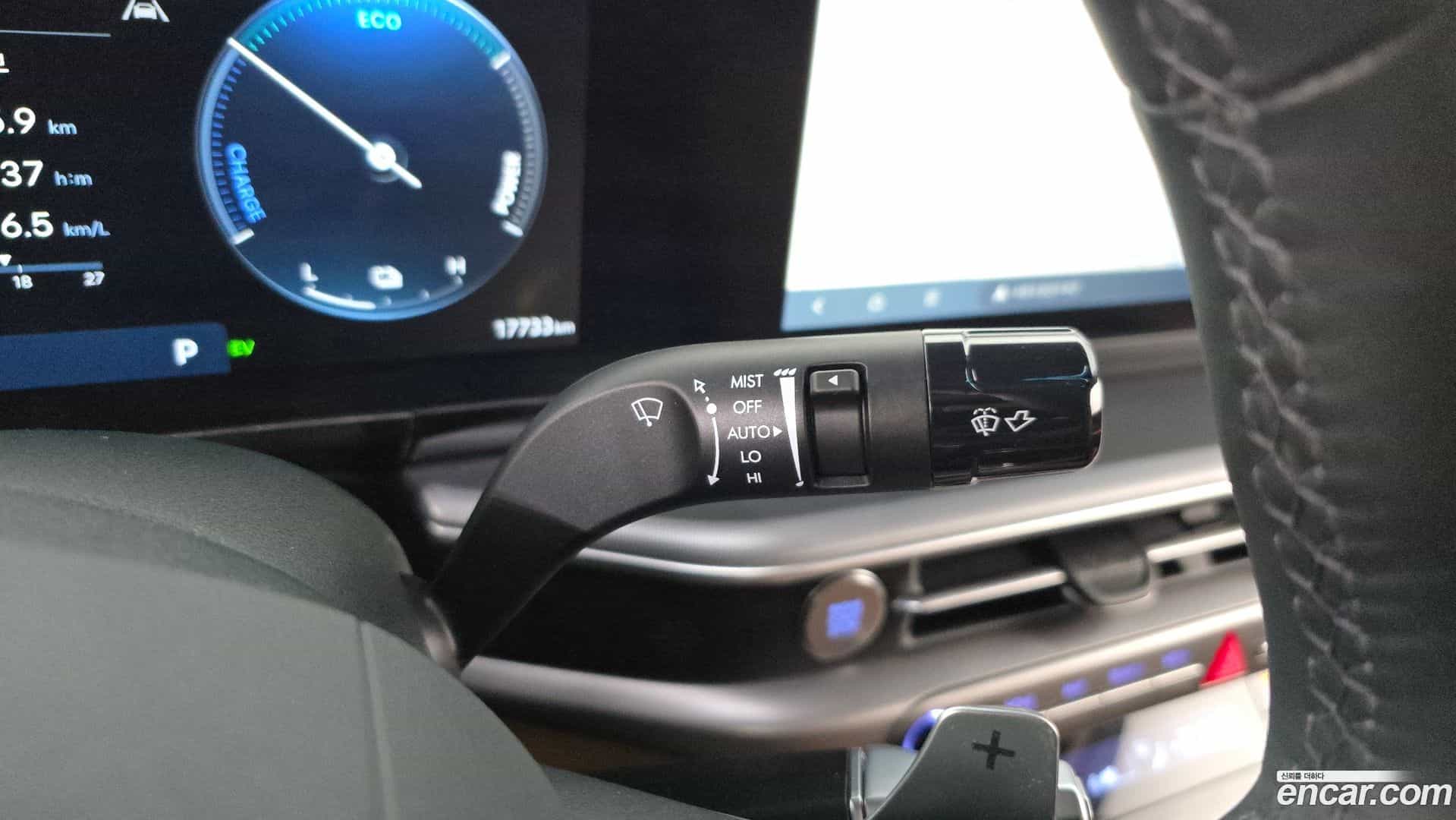 Grandeur Hyundai 2023.3-OPTION-022