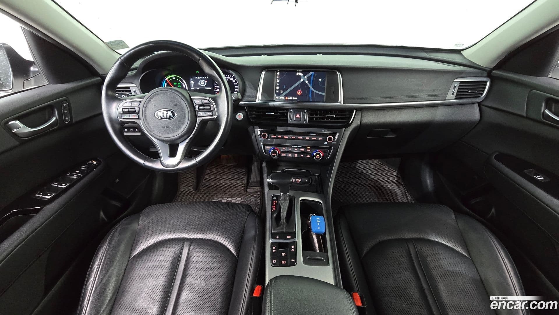 Main__Slider__Photo:K5 Kia 2016.9-6