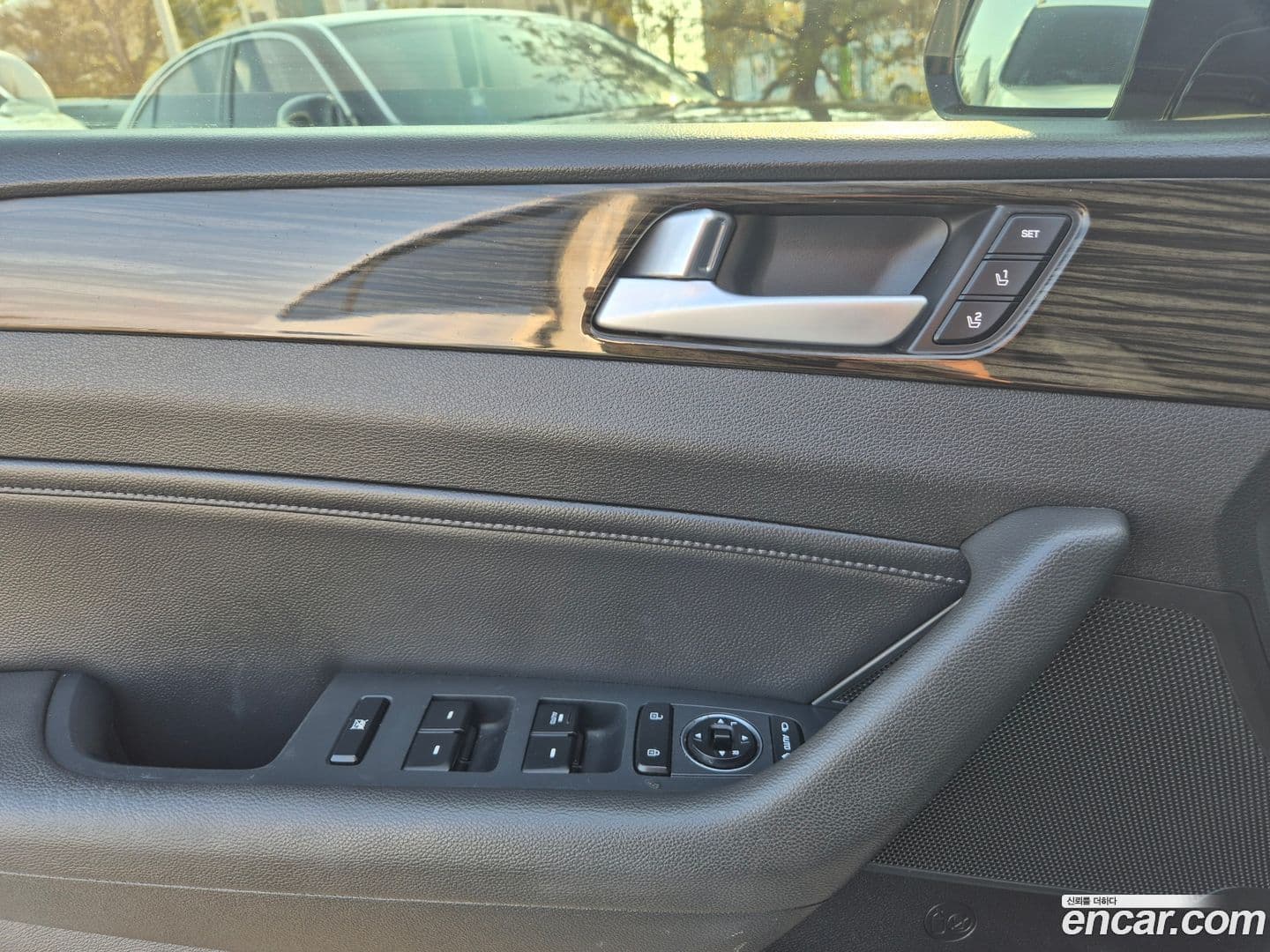 Main__Slider__Photo:Sonata Hyundai 2016.4-7