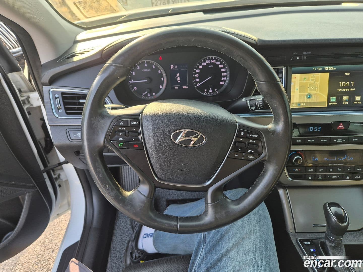 Main__Slider__Photo:Sonata Hyundai 2016.4-10