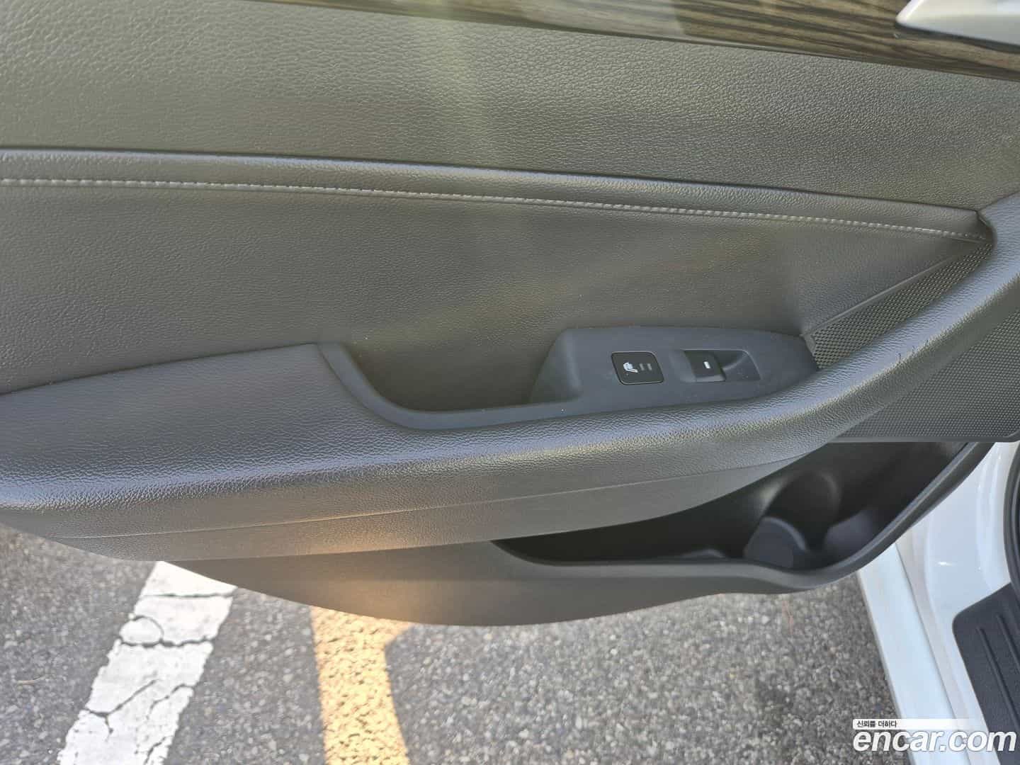 Sonata Hyundai 2016.4-OPTION-018