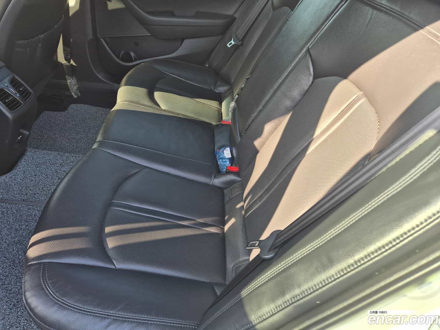 Sonata Hyundai 2016.4-OPTION-019