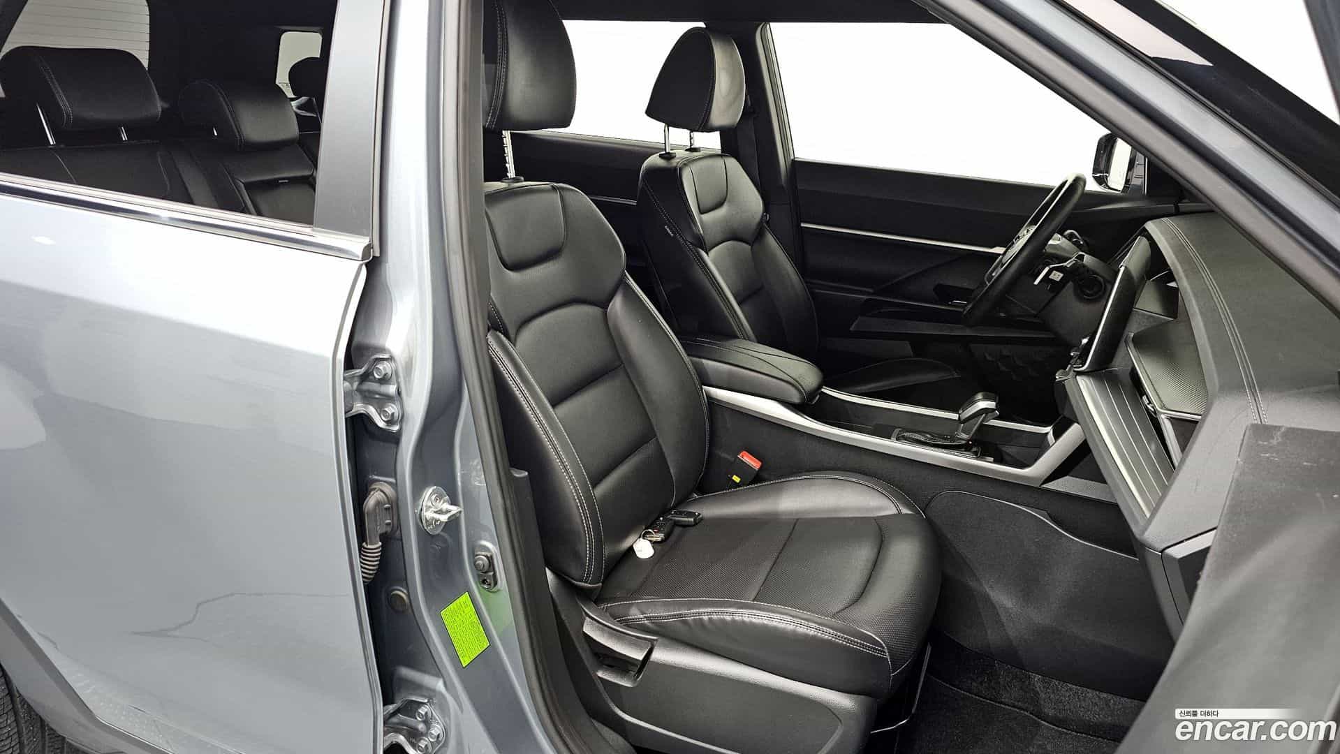 Torres KG_Mobility_Ssangyong 2024.2-INNER-010