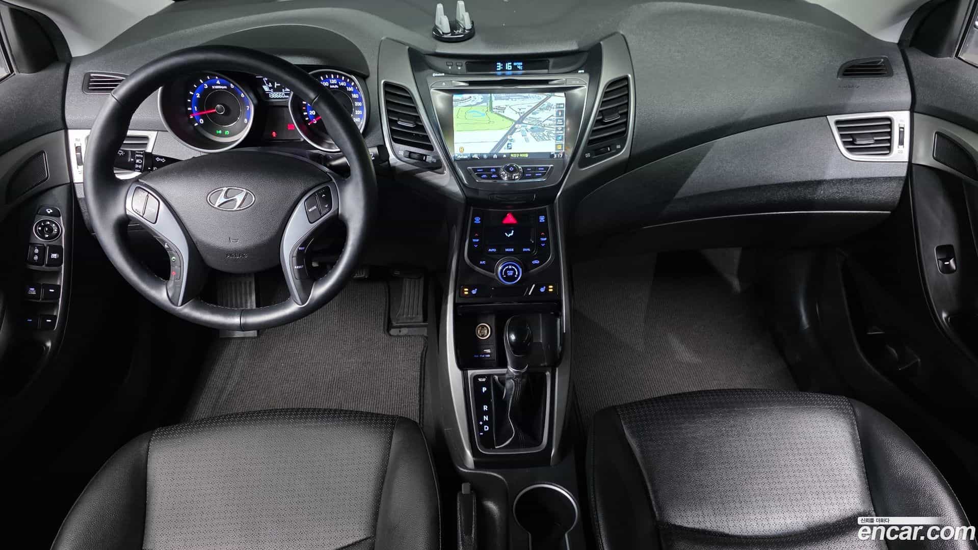 AVANTE Hyundai 2015.7-INNER-007