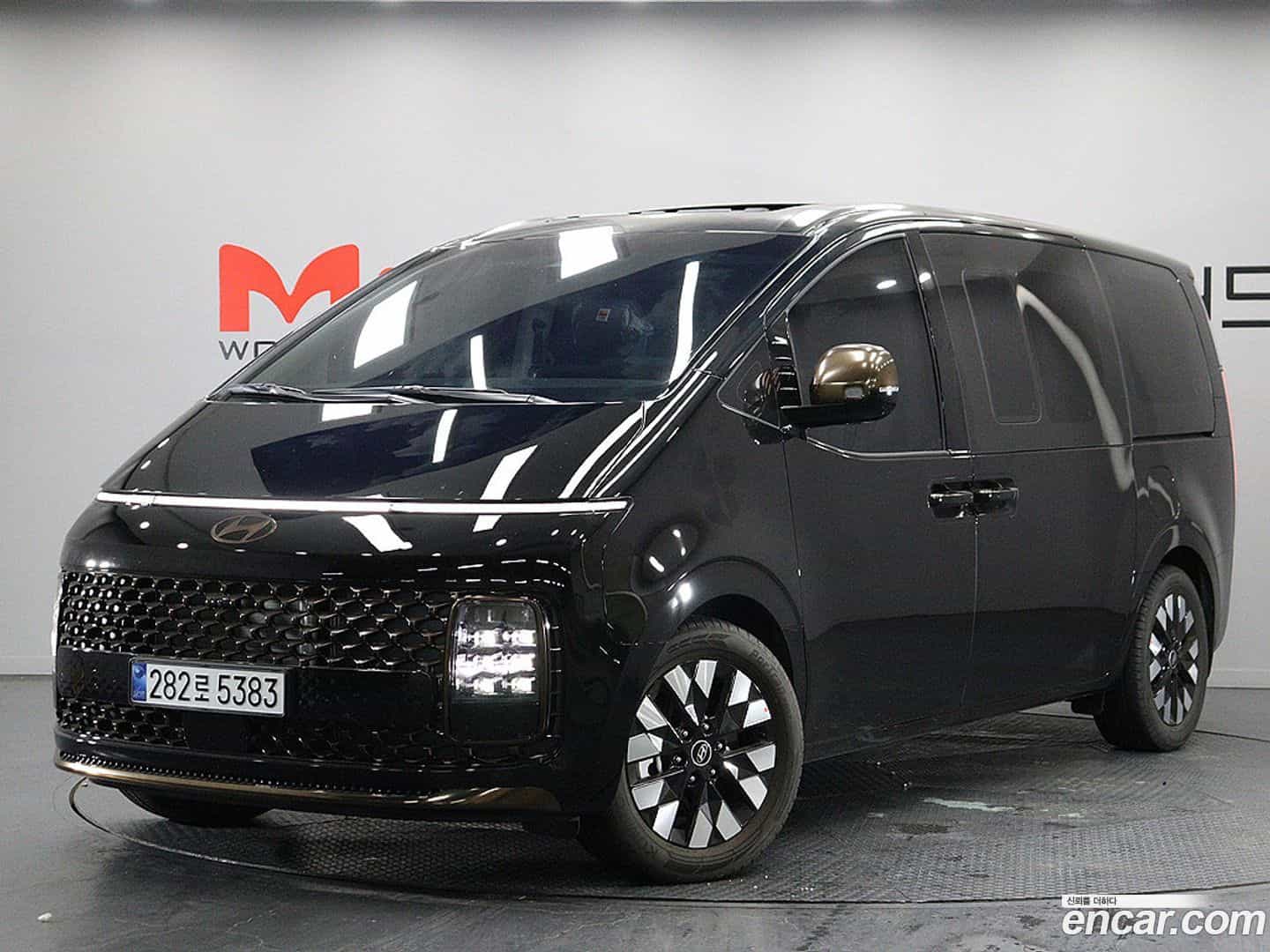 Staria Hyundai 2025.0-OUTER-001