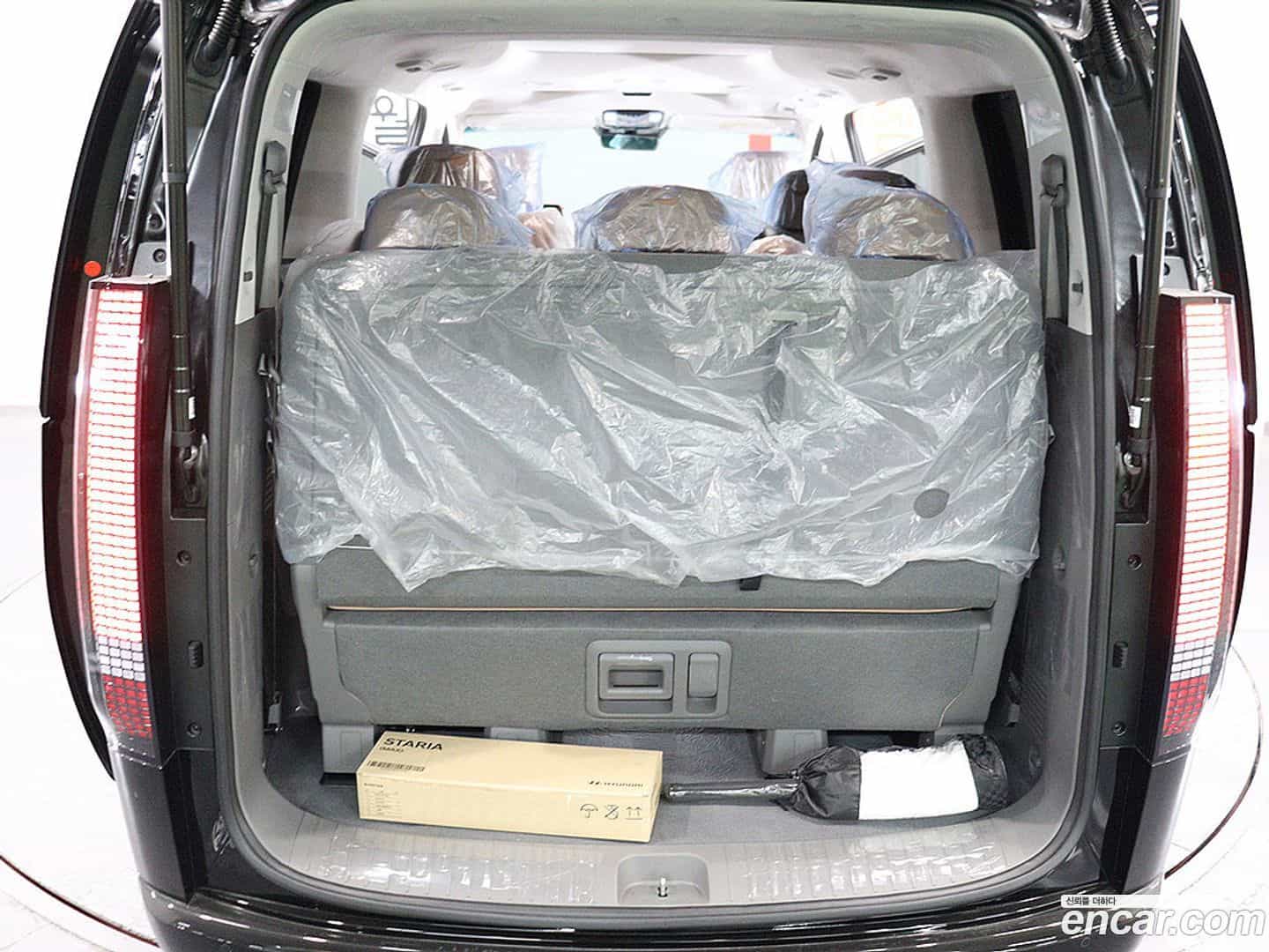 Staria Hyundai 2025.0-OUTER-005