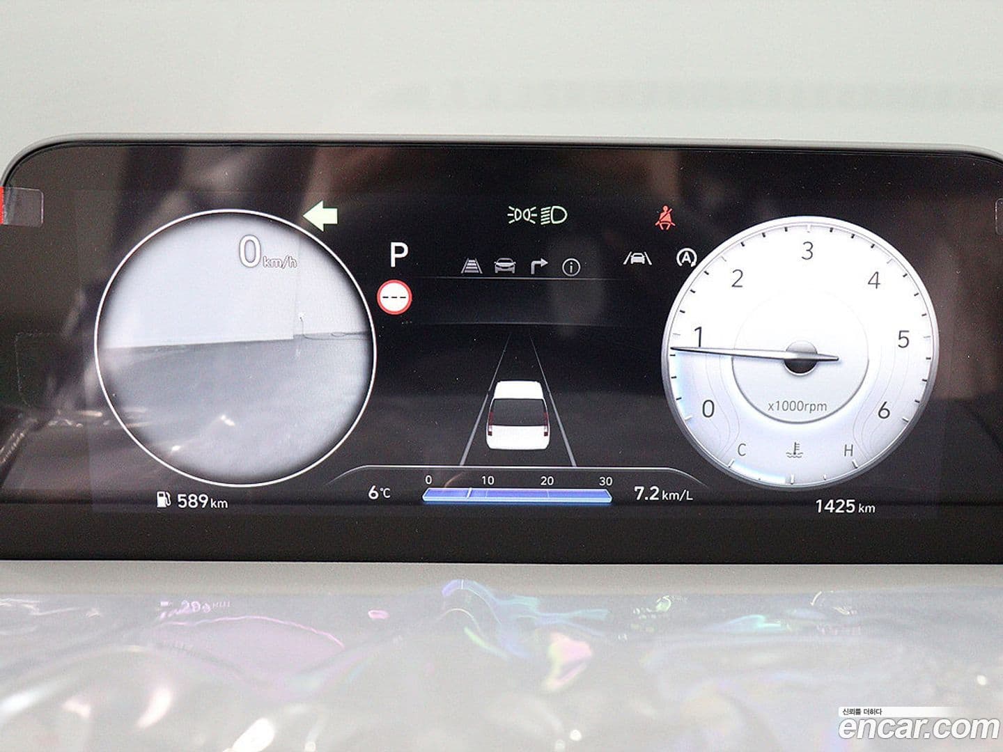 Main__Slider__Photo:Staria Hyundai 2025.0-5