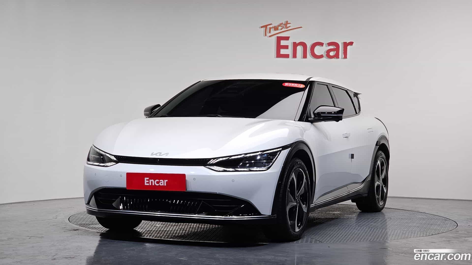 EV6 Kia 2021.8-THUMBNAIL-011