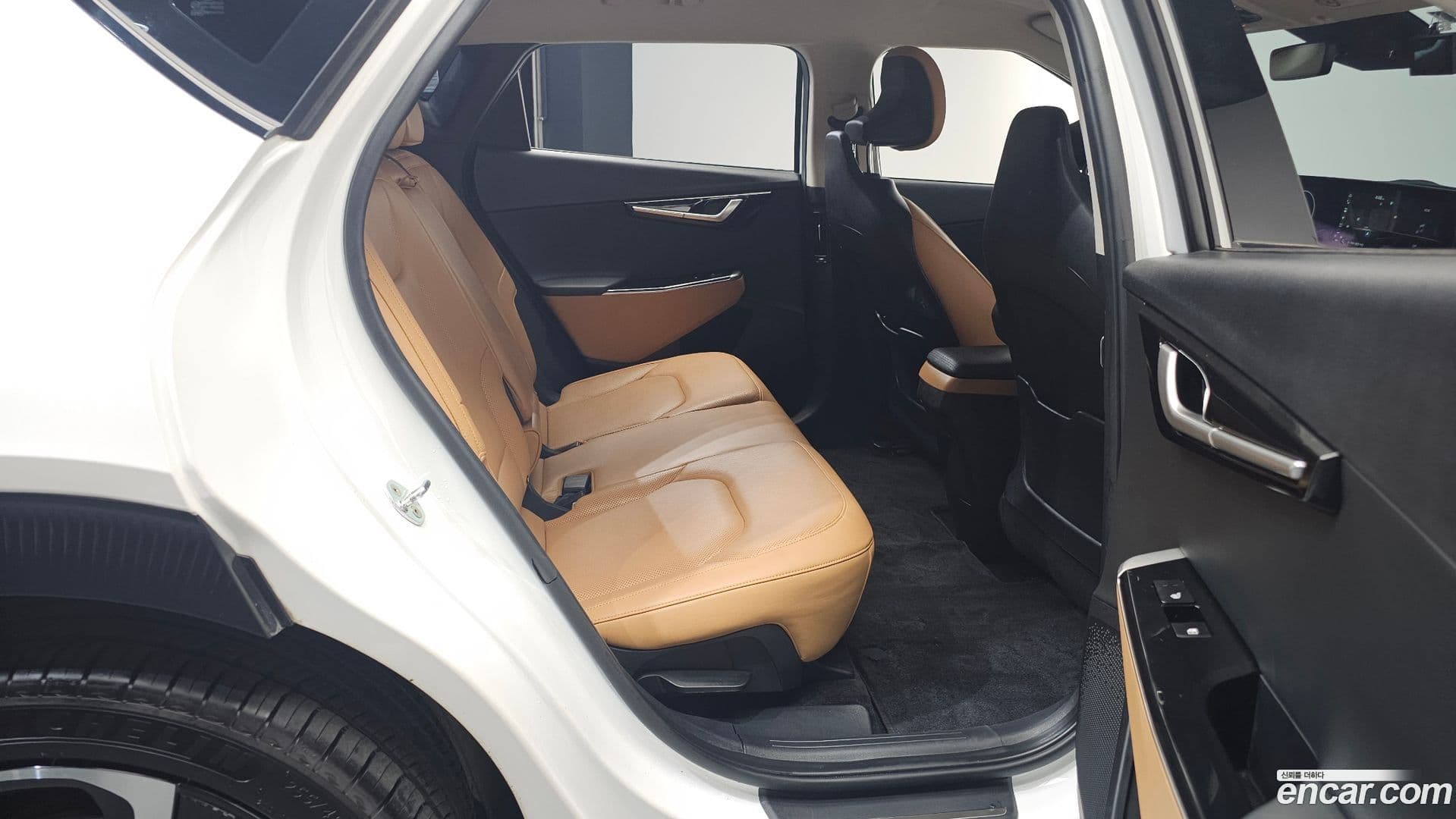 Main__Slider__Photo:EV6 Kia 2021.8-12