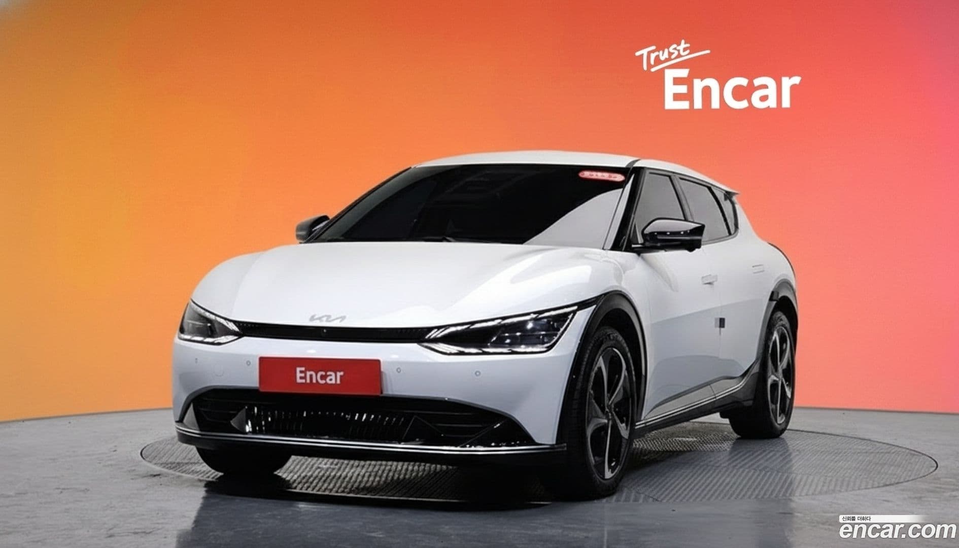 Main__Slider__Photo:EV6 Kia 2021.8-0