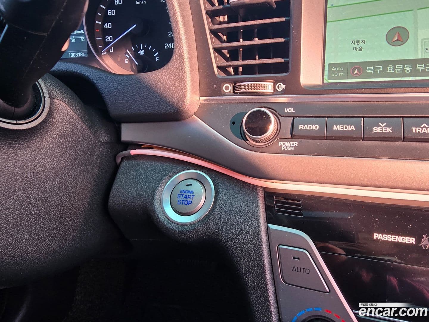 Main__Slider__Photo:AVANTE Hyundai 2017.4-10