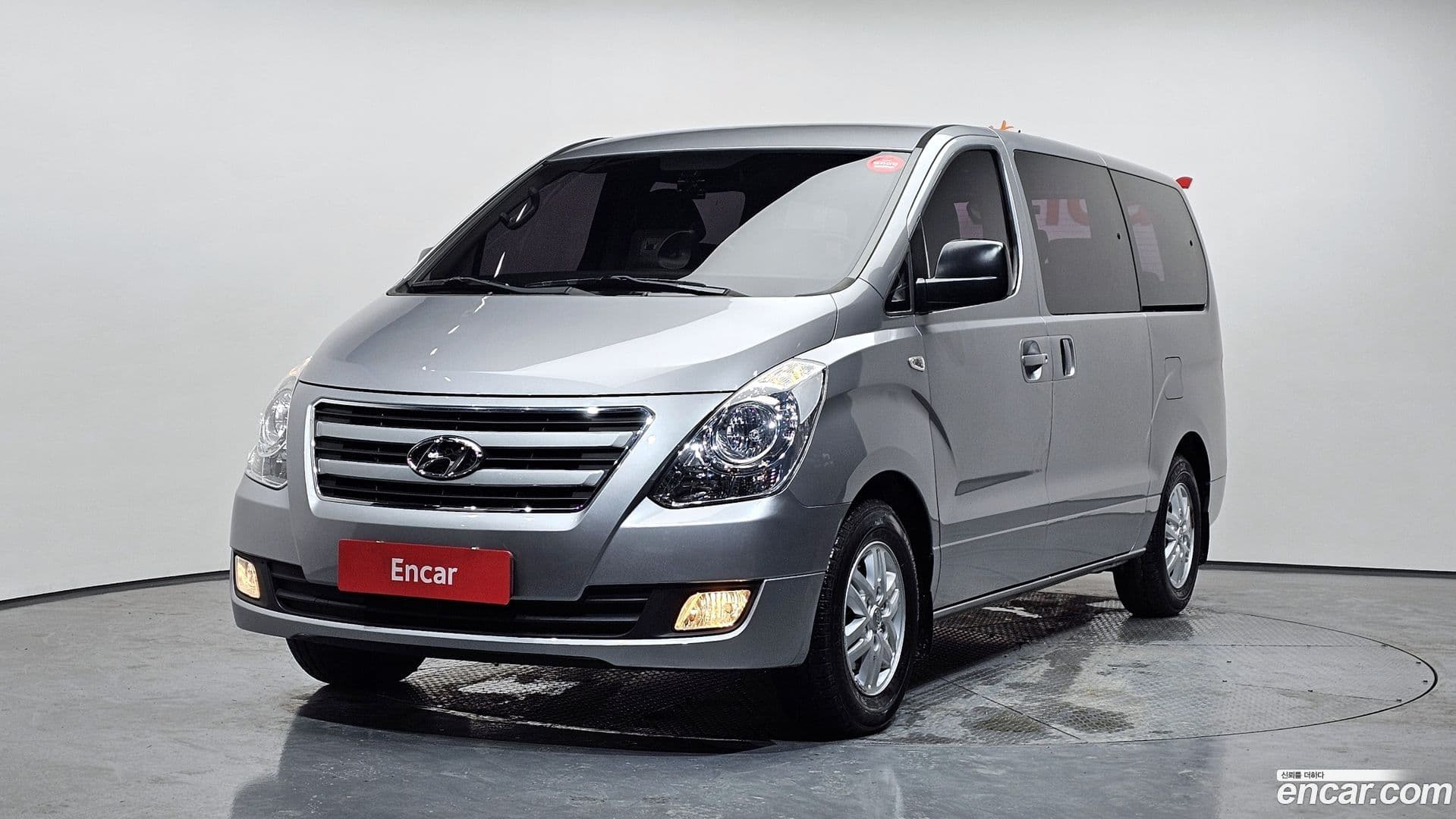 Main__Slider__Photo:Starex Hyundai 2016.3-0