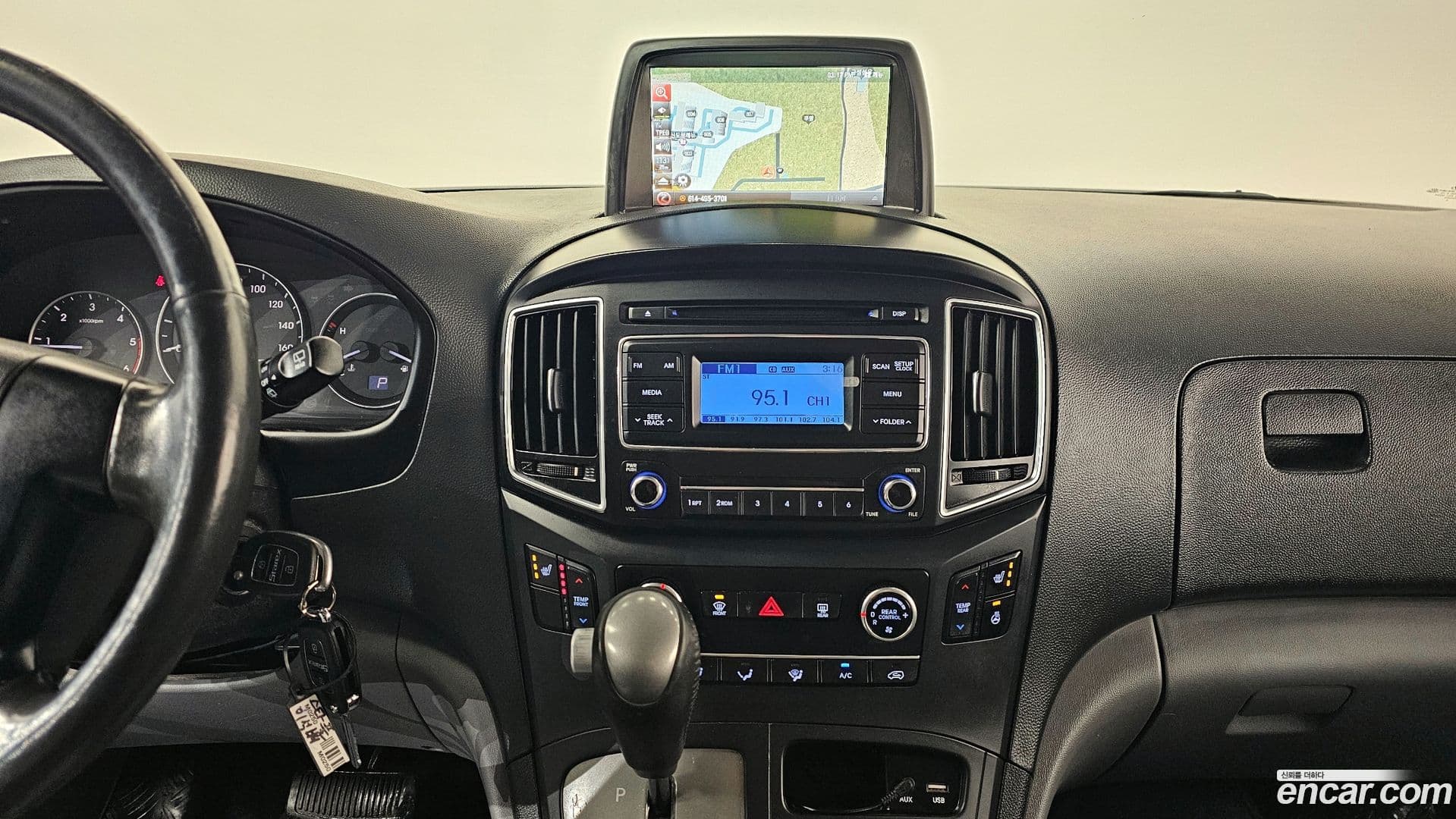 Main__Slider__Photo:Starex Hyundai 2016.3-14