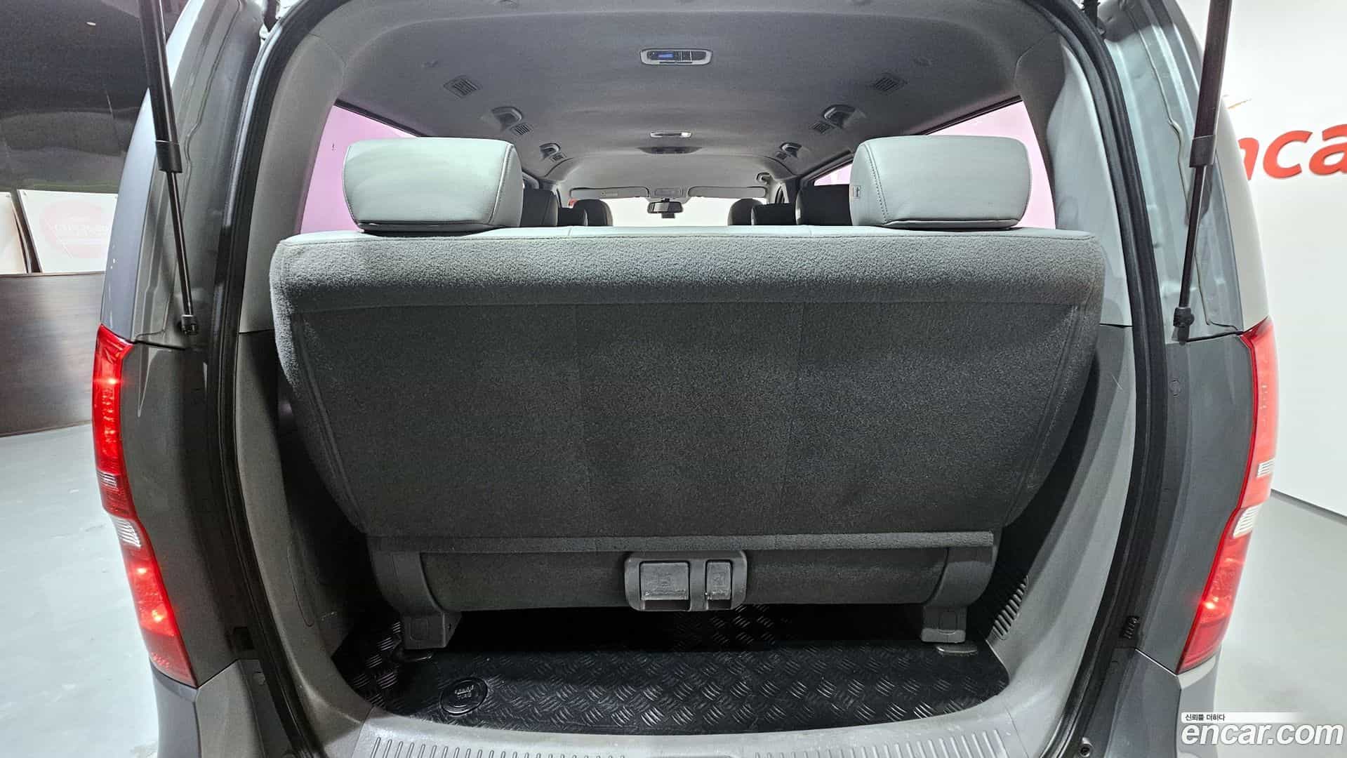 Starex Hyundai 2016.3-OPTION-024