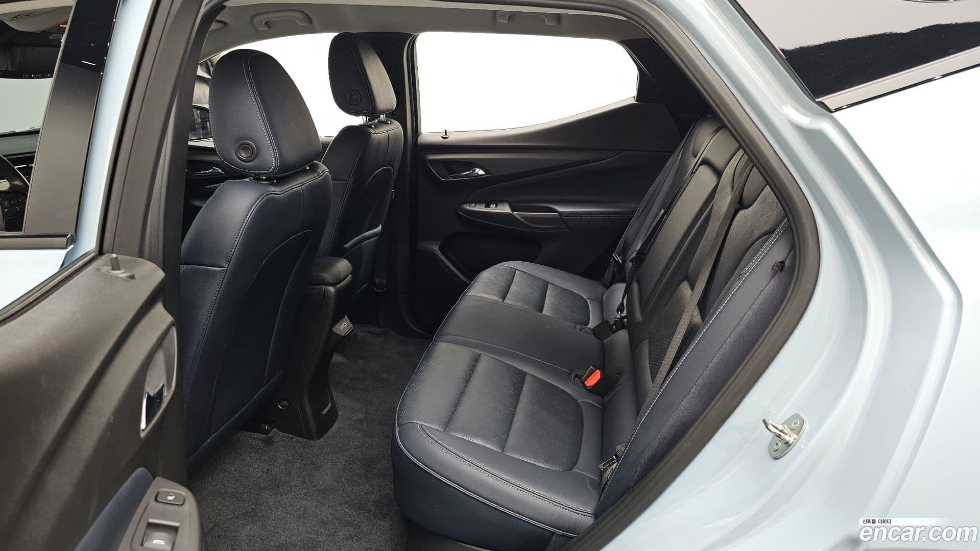 Main__Slider__Photo:볼트 EUV ChevroletGMDaewoo 2023.8-11