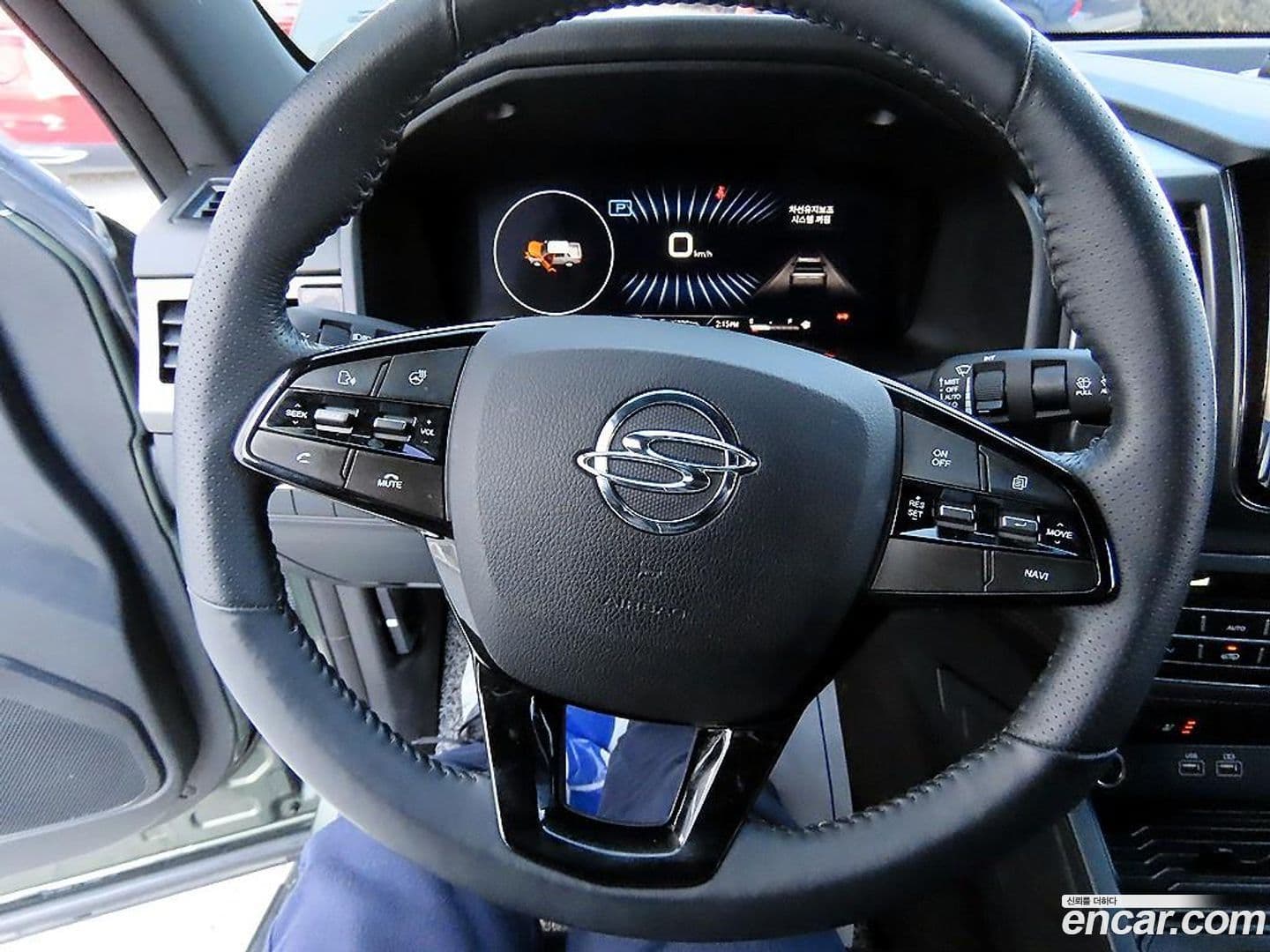 Main__Slider__Photo:Rexton KG_Mobility_Ssangyong 2023.3-9