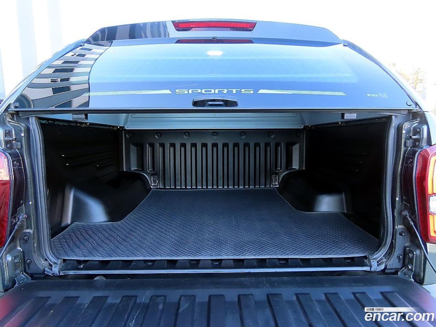 Main__Slider__Photo:Rexton KG_Mobility_Ssangyong 2023.3-19