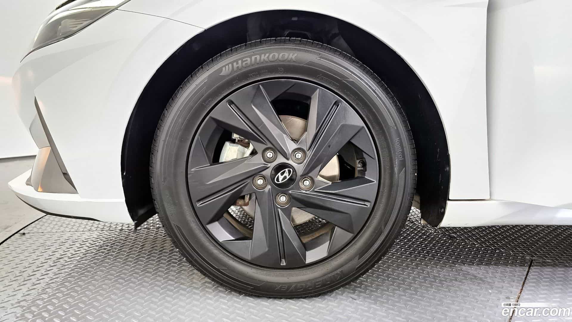 AVANTE Hyundai 2022.5-OUTER-005