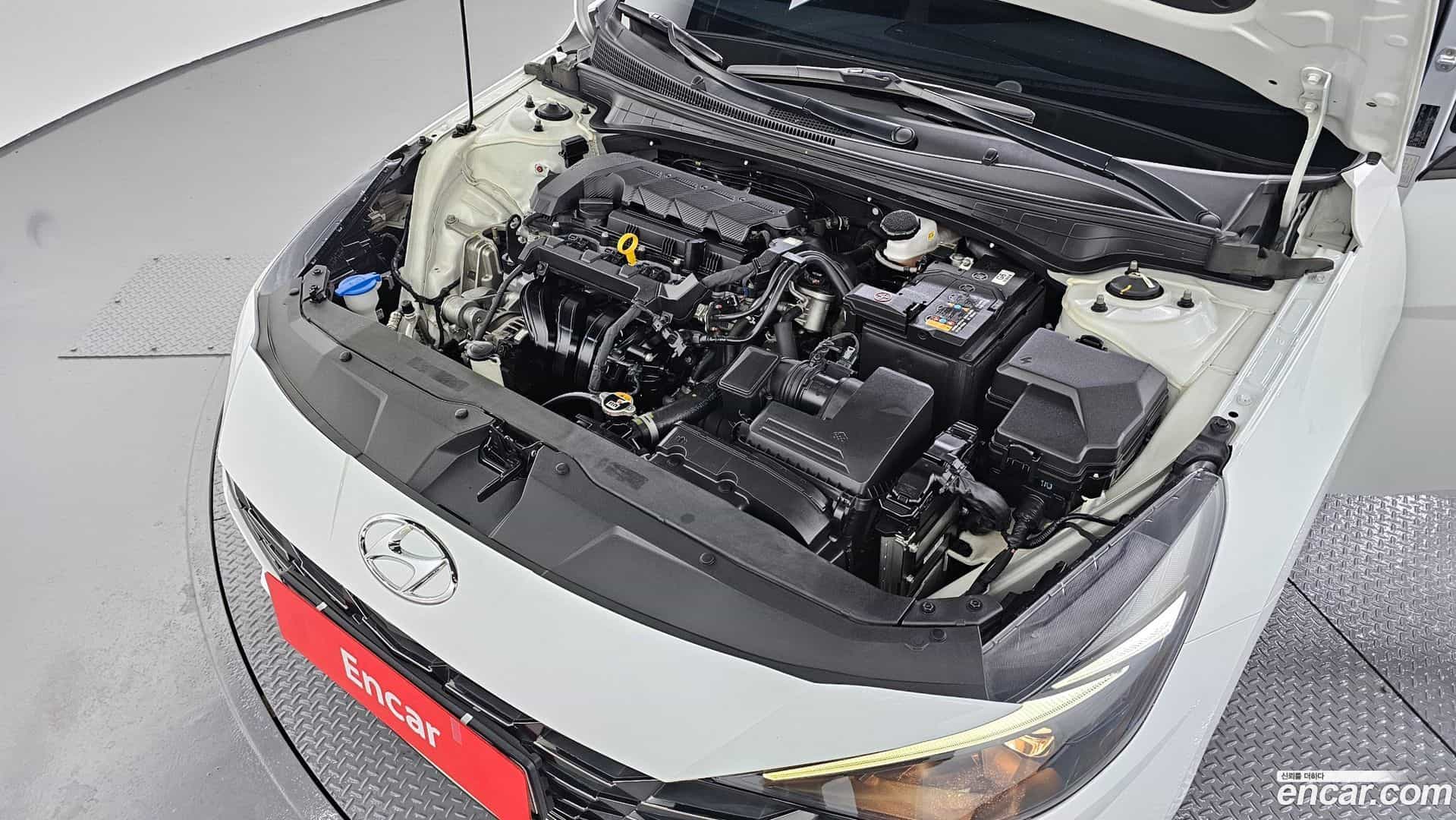 AVANTE Hyundai 2022.5-INNER-006