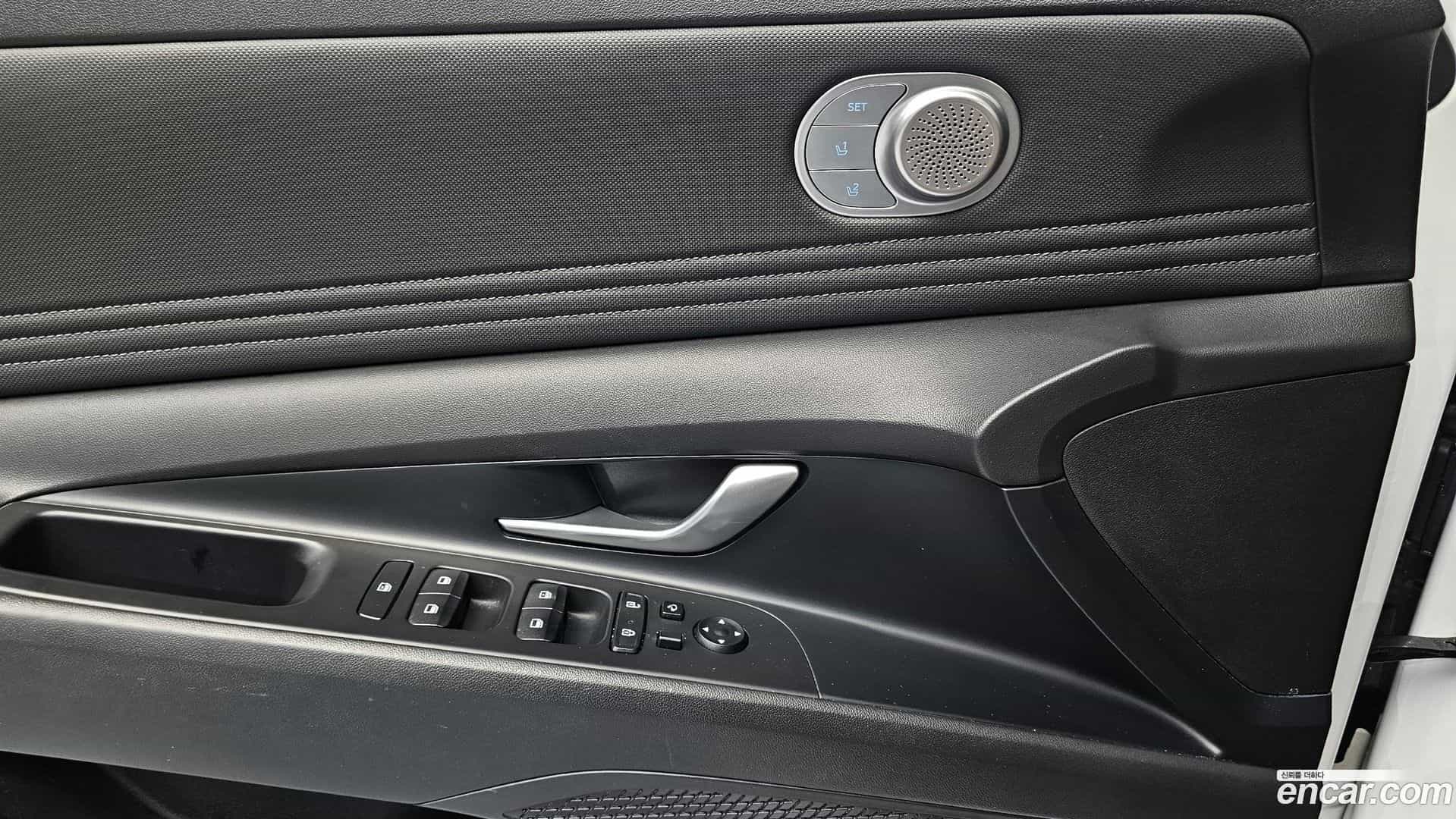 AVANTE Hyundai 2022.5-OPTION-017