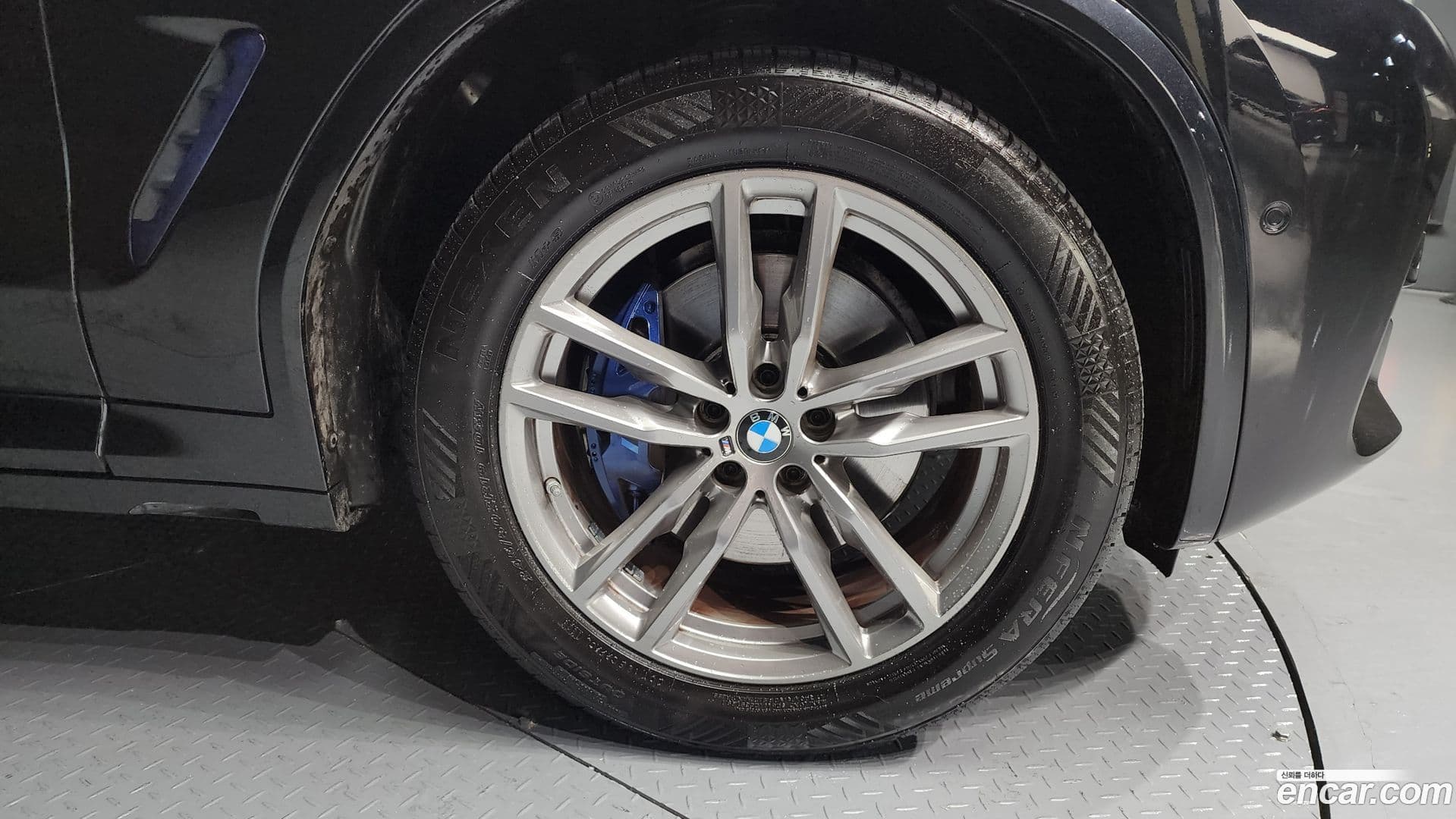 Main__Slider__Photo:X3 BMW 2021.1-4