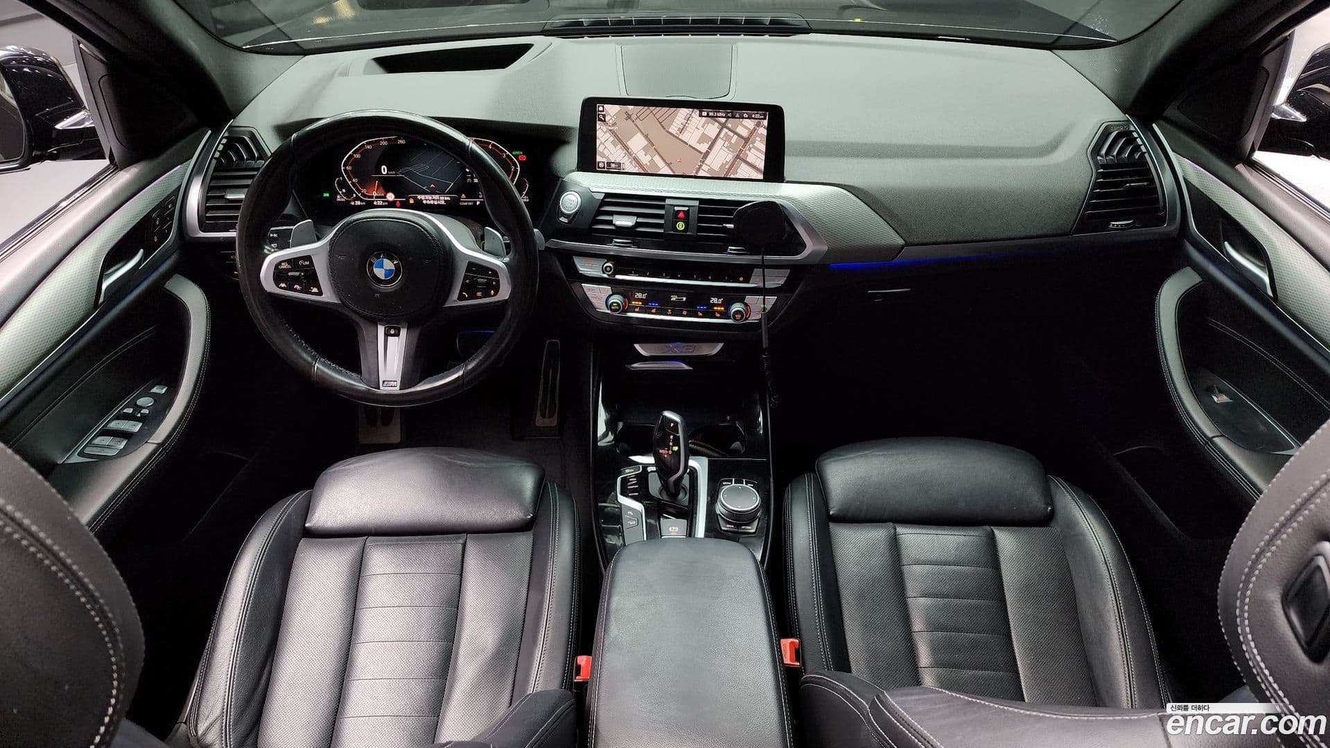 Main__Slider__Photo:X3 BMW 2021.1-6