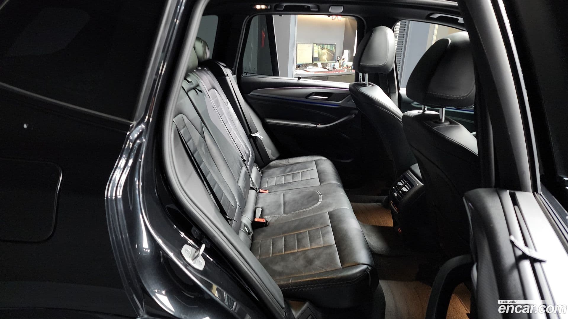 Main__Slider__Photo:X3 BMW 2021.1-11