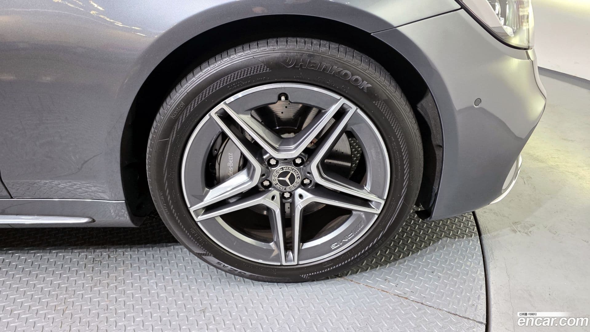 Main__Slider__Photo:S-Class Mercedes-Benz 2020.11-4