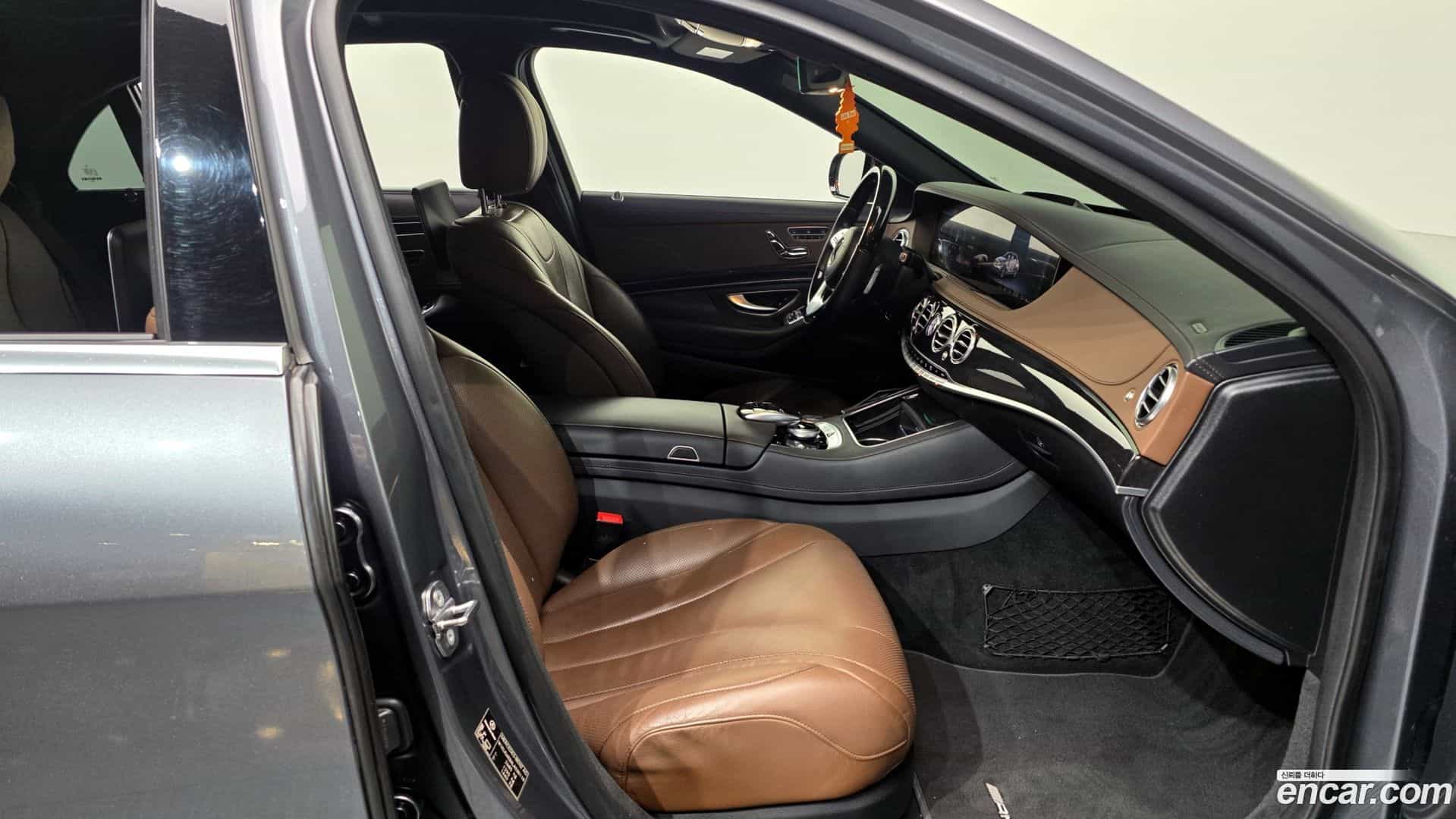 S-Class Mercedes-Benz 2020.11-OPTION-015