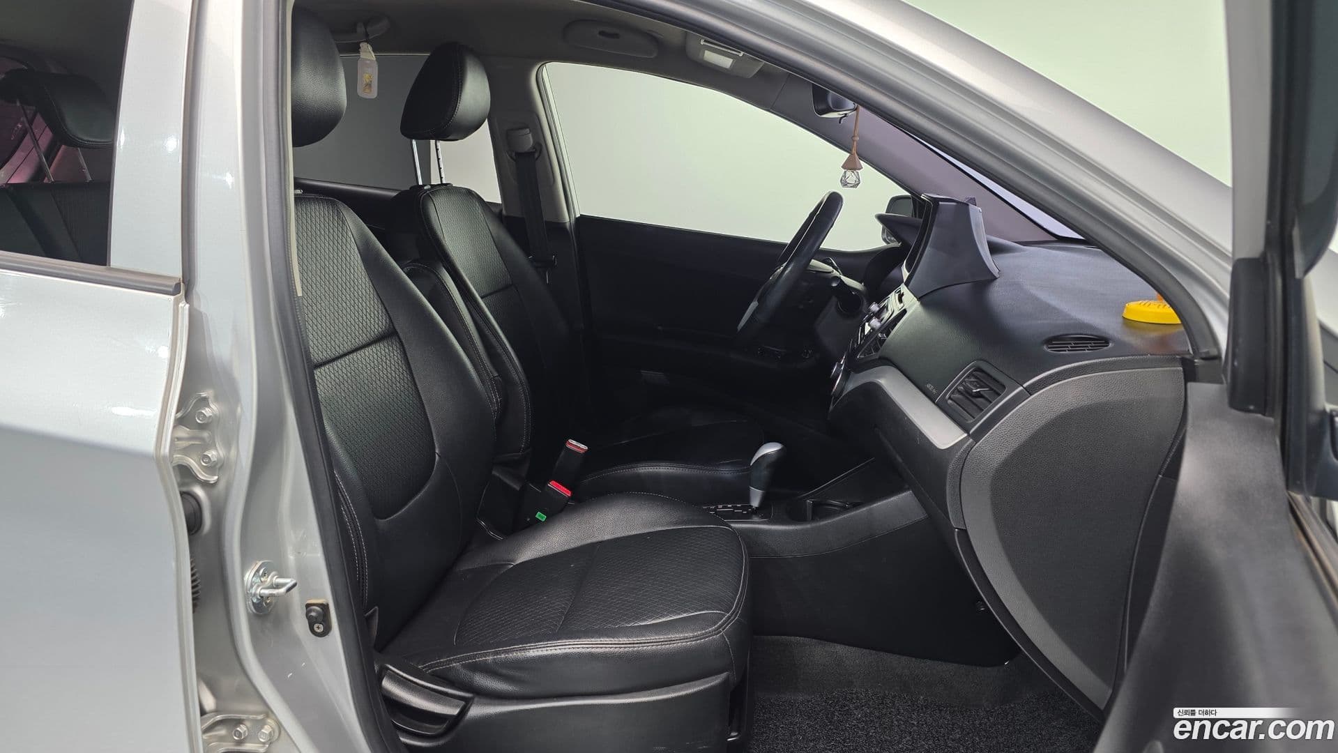 Main__Slider__Photo:morning Kia 2012.3-9