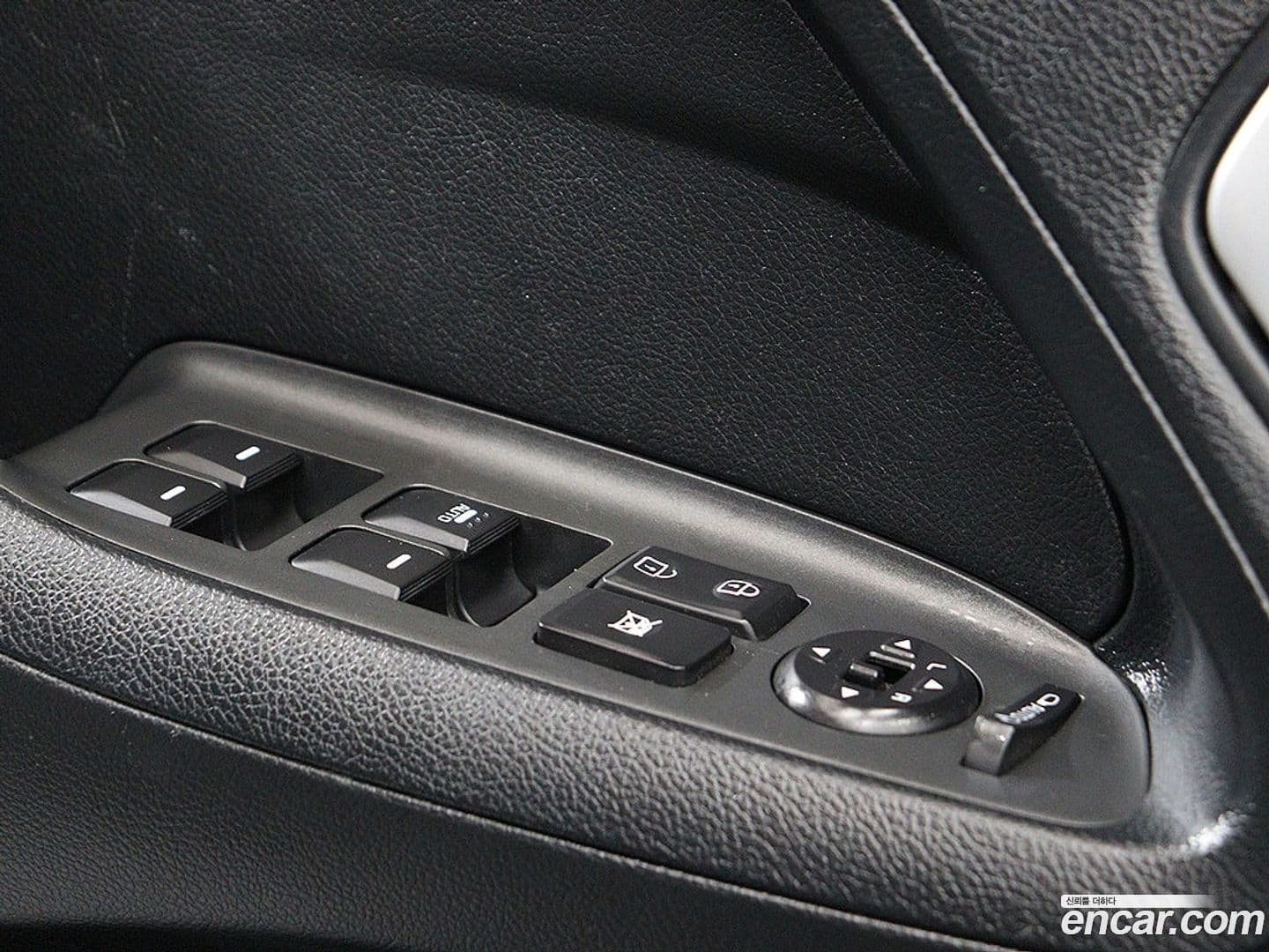 Main__Slider__Photo:K3 Kia 2014.7-14