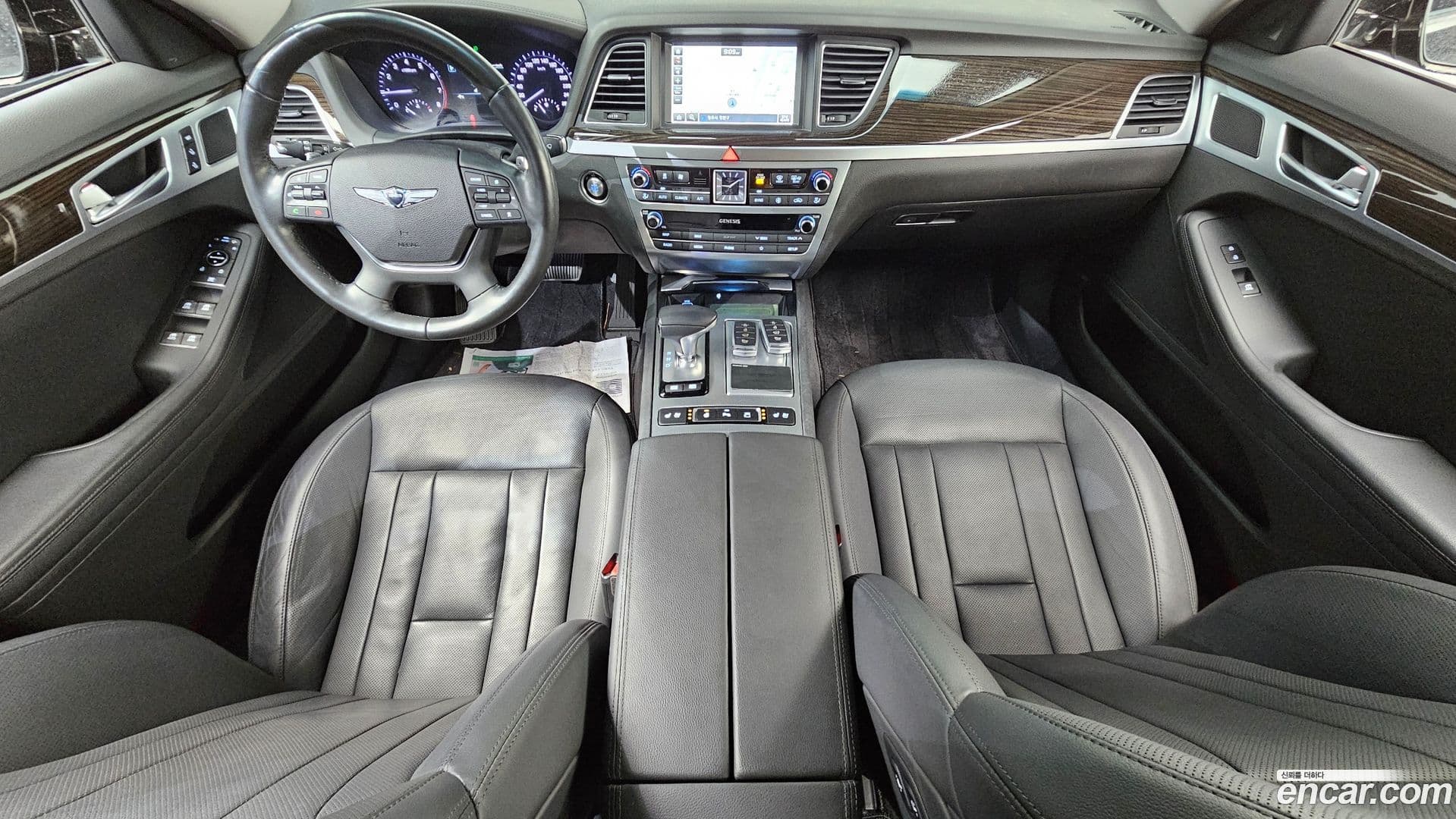 Main__Slider__Photo:G80 Genesis 2019.10-6