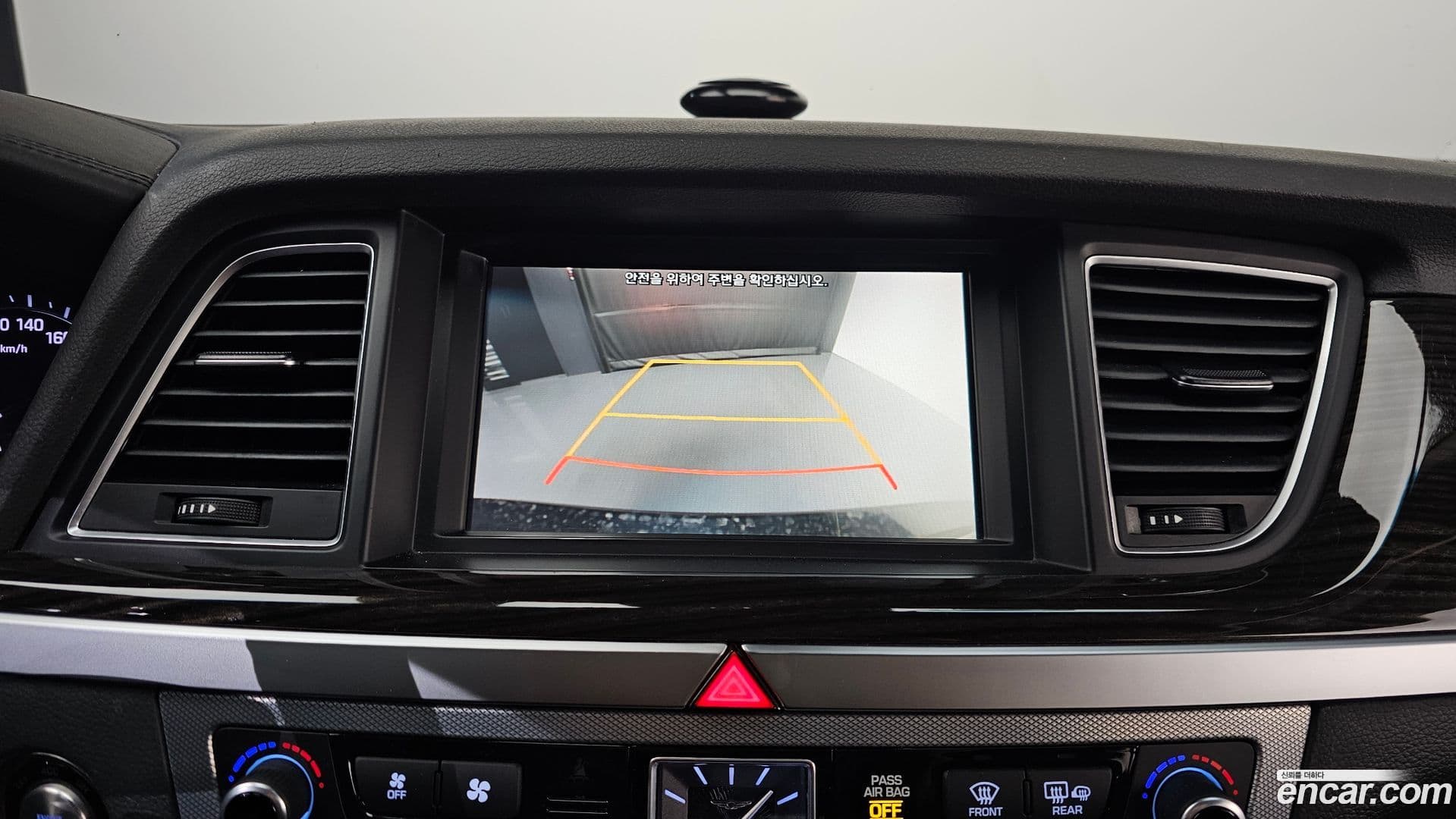 Main__Slider__Photo:G80 Genesis 2019.10-17