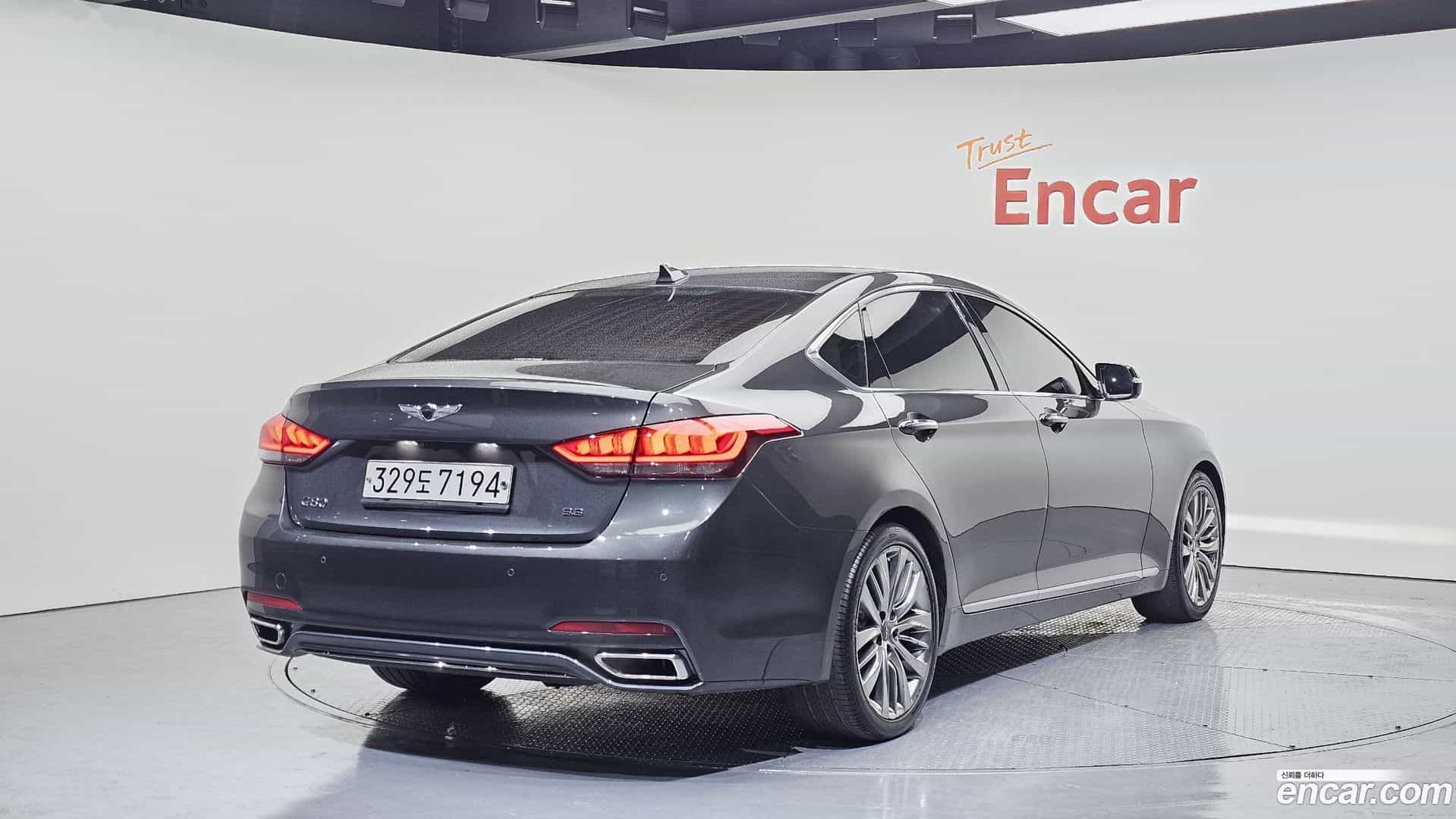 G80 Genesis 2019.4-OUTER-002