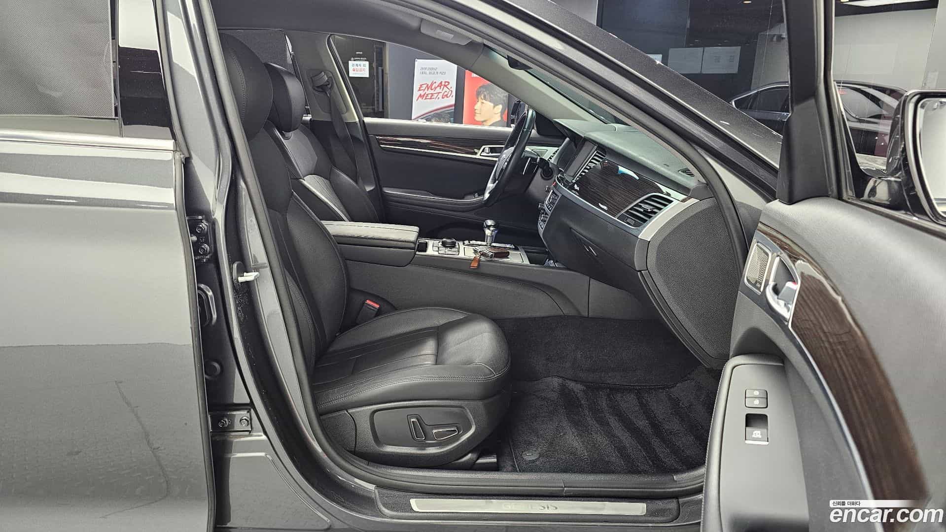 G80 Genesis 2019.4-OPTION-016