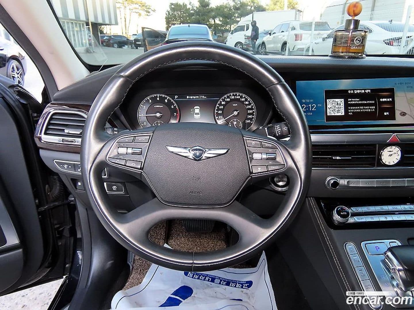 Main__Slider__Photo:G90 Genesis 2019.11-8