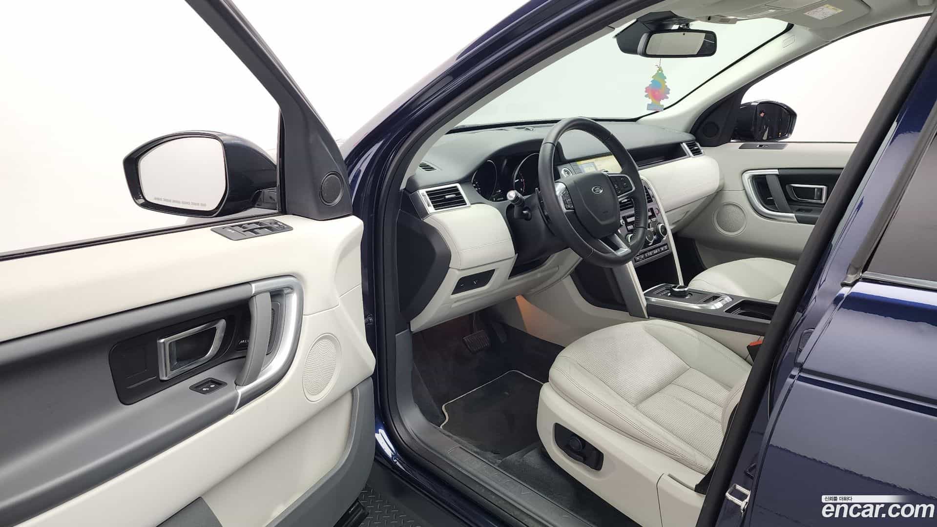 Discovery Sport Land Rover 2017.1-INNER-010