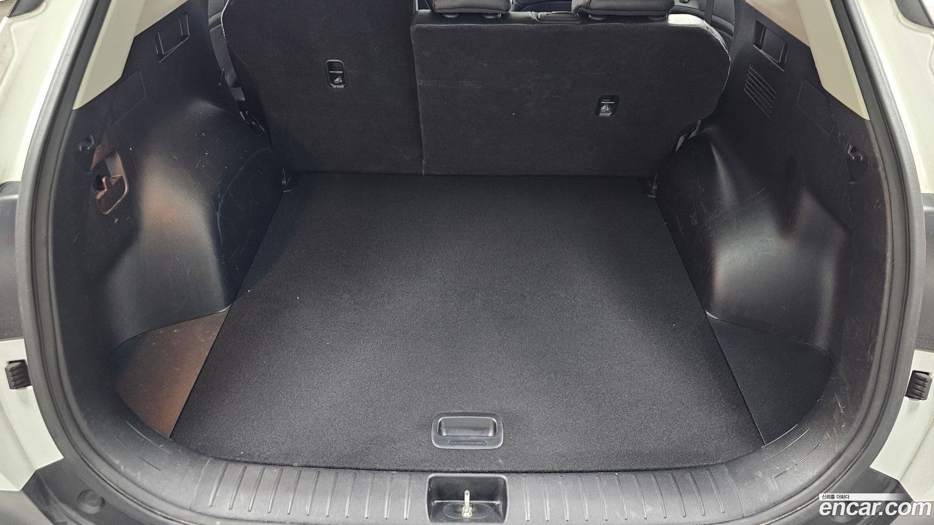 Main__Slider__Photo:Sportage Kia 2022.0-19