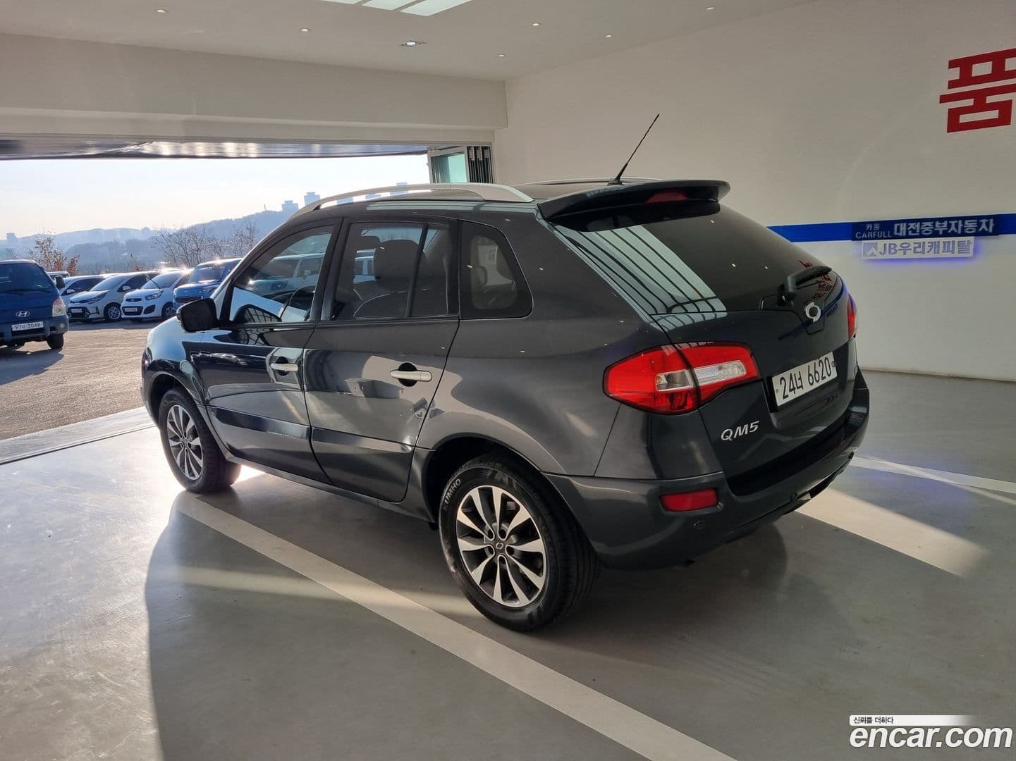 Main__Slider__Photo:QM5 Renault-KoreaSamsung 2012.3-16